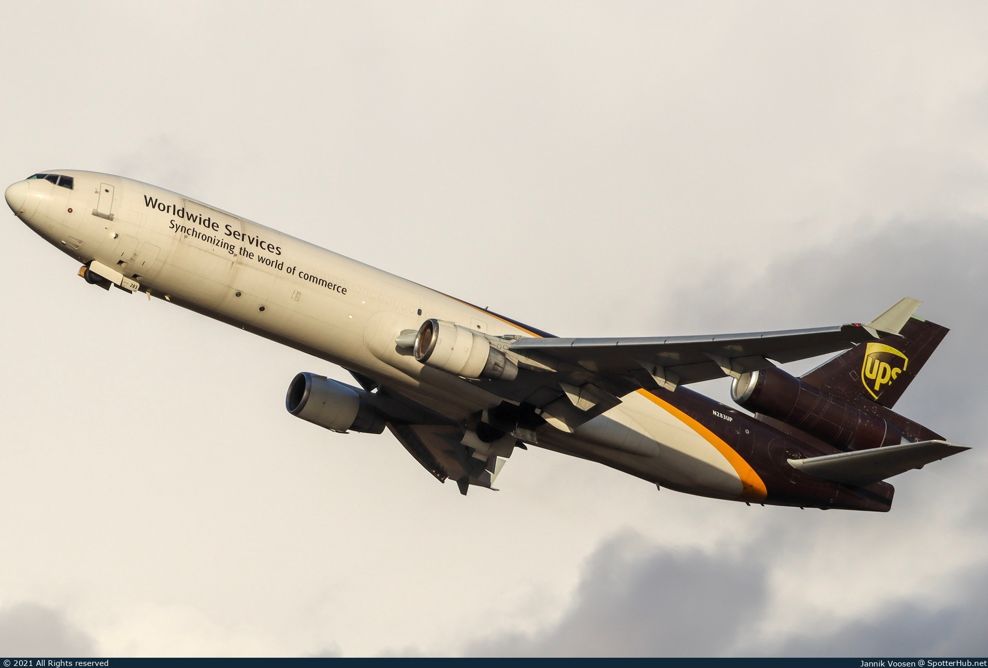 Photo of N283UP - McDonnell Douglas MD-11(F) operated by UPS United Parcel Service