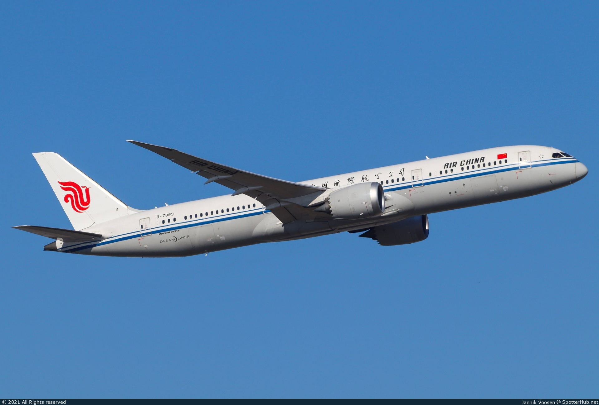 Photo of B-7899 - Boeing 787-9 Dreamliner operated by Air China