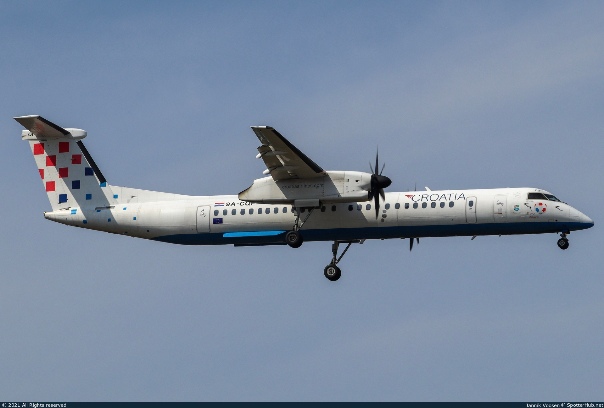 Photo of 9A-CQF - Bombardier DHC-8-402 Dash 8 Q400 operated by Croatia Airlines