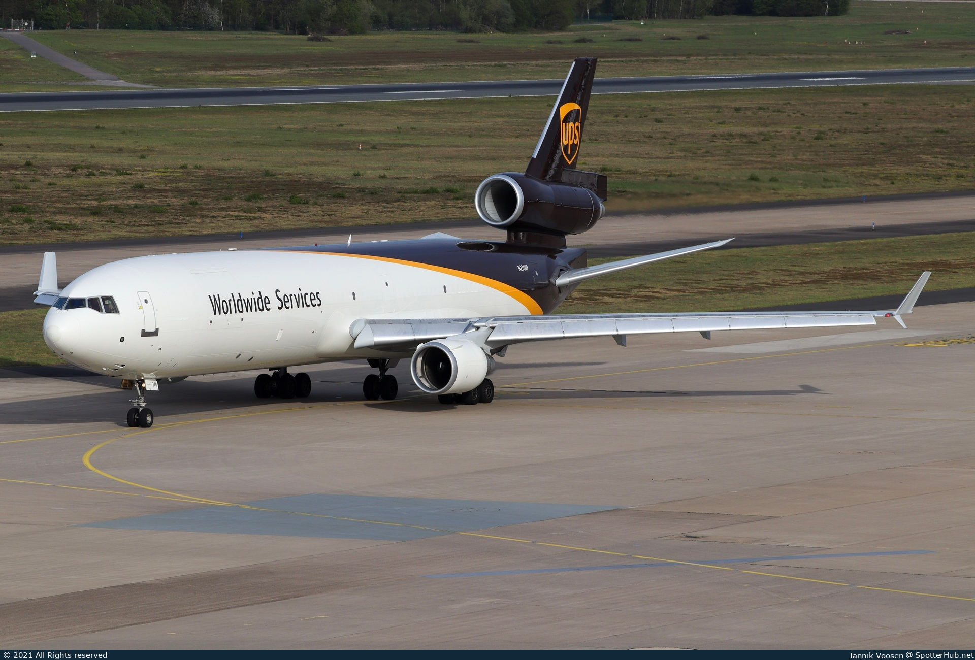 Photo of N276UP - McDonnell Douglas MD-11(F) operated by UPS United Parcel Service