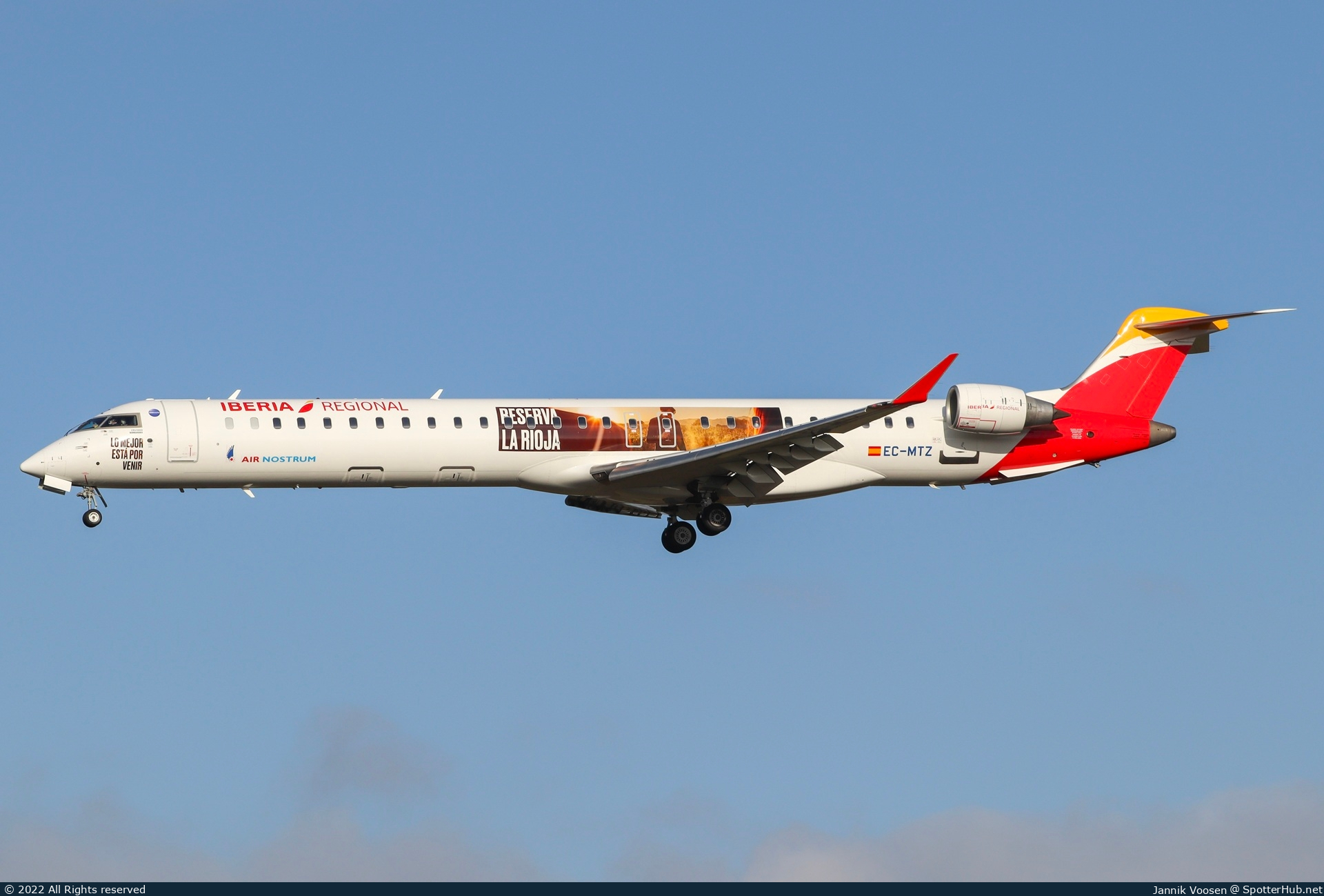 Photo of EC-MTZ - Bombardier CRJ-1000 operated by Iberia Regional (opb Air Nostrum)