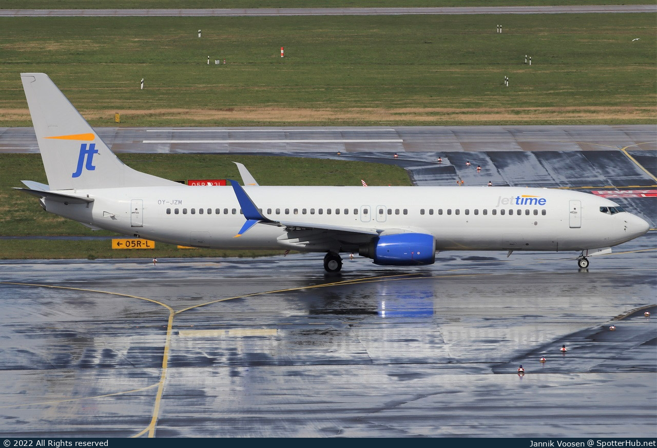 Photo of OY-JZM - Boeing 737-8K5 operated by Jettime