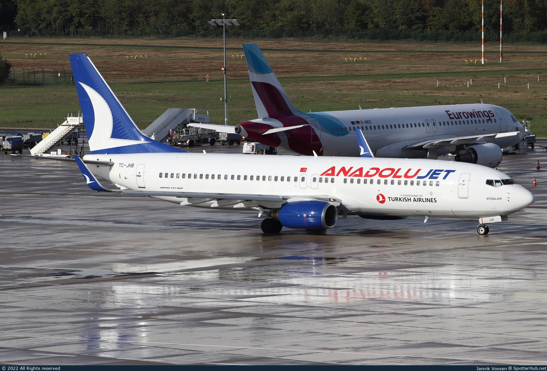 Photo of TC-JHB - Boeing 737-8F2 operated by AnadoluJet