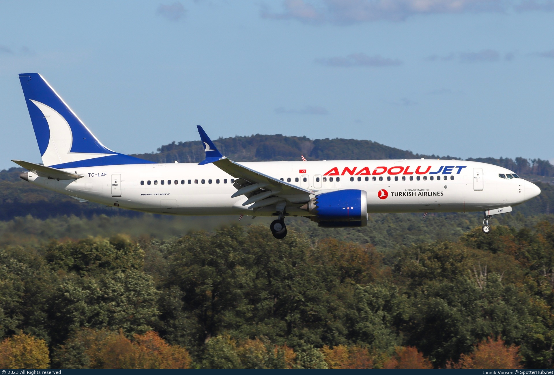 Photo of TC-LAF - Boeing 737 MAX 8 operated by AnadoluJet