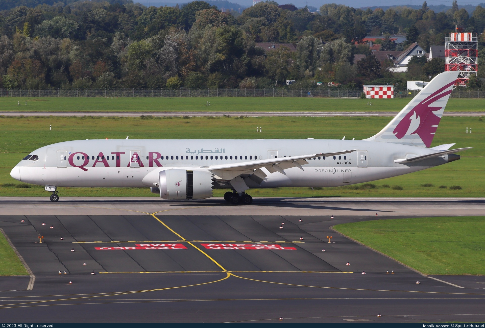 Photo of A7-BCN - Boeing 787-8 Dreamliner operated by Qatar Airways