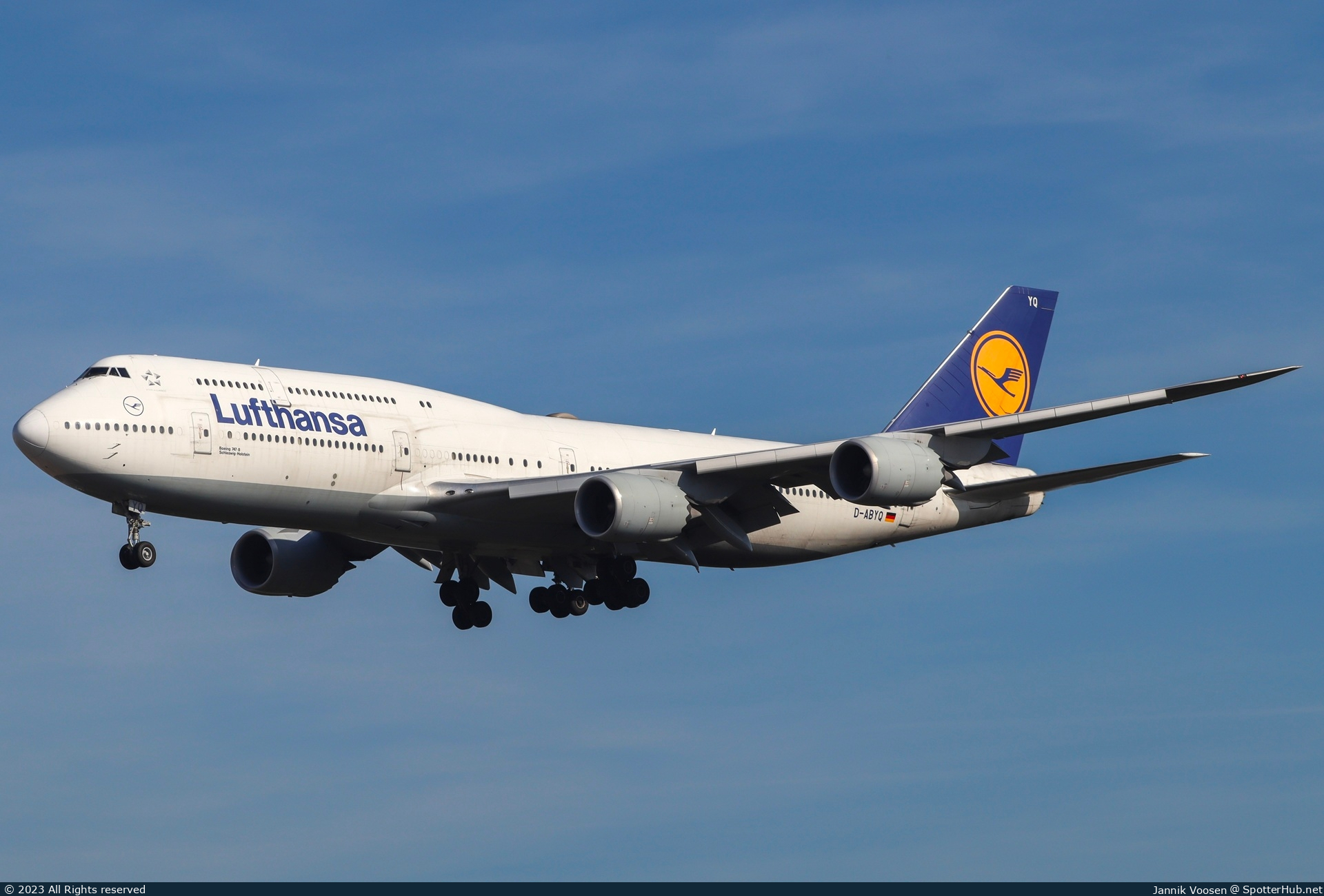 Photo of D-ABYQ - Boeing 747-830 operated by Lufthansa