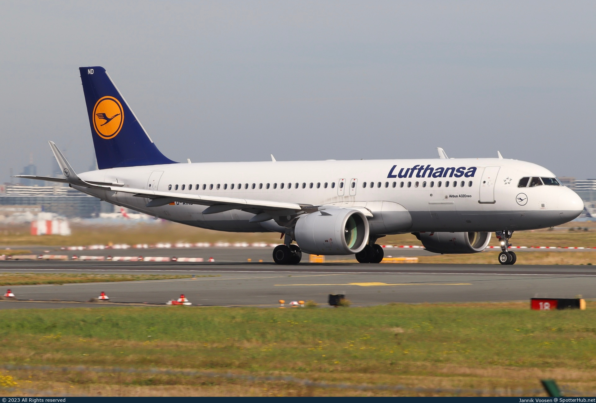 Photo of D-AIND - Airbus A320-271N operated by Lufthansa
