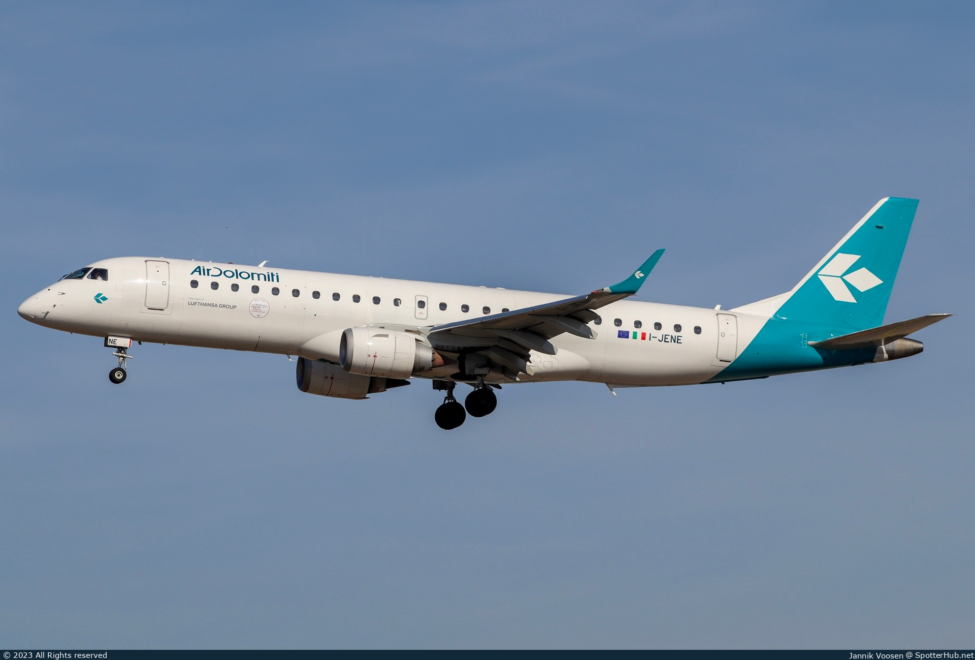 Photo of I-JENE - Embraer ERJ-190LR operated by Air Dolomiti