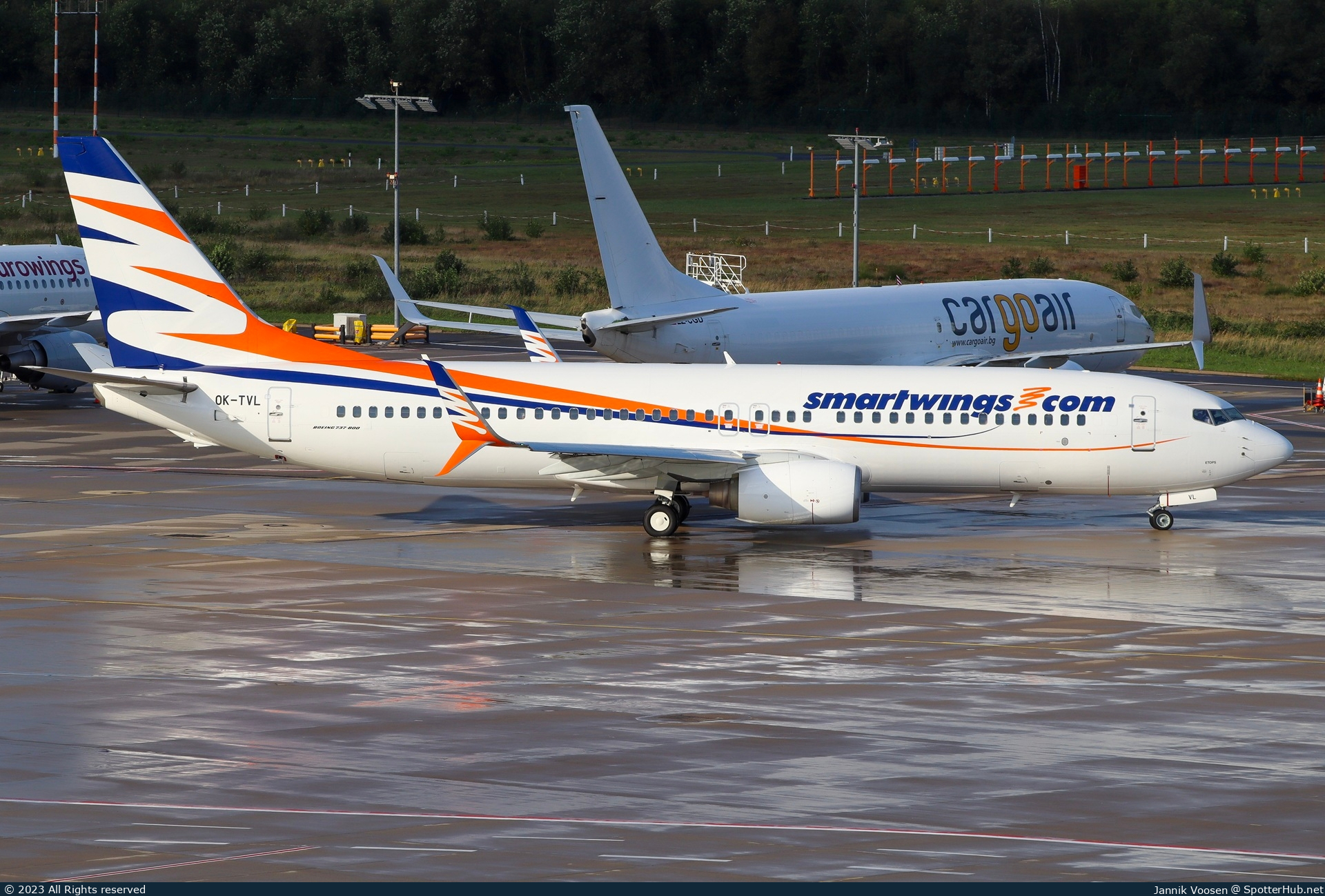 Photo of OK-TVL - Boeing 737-8FN operated by SmartWings