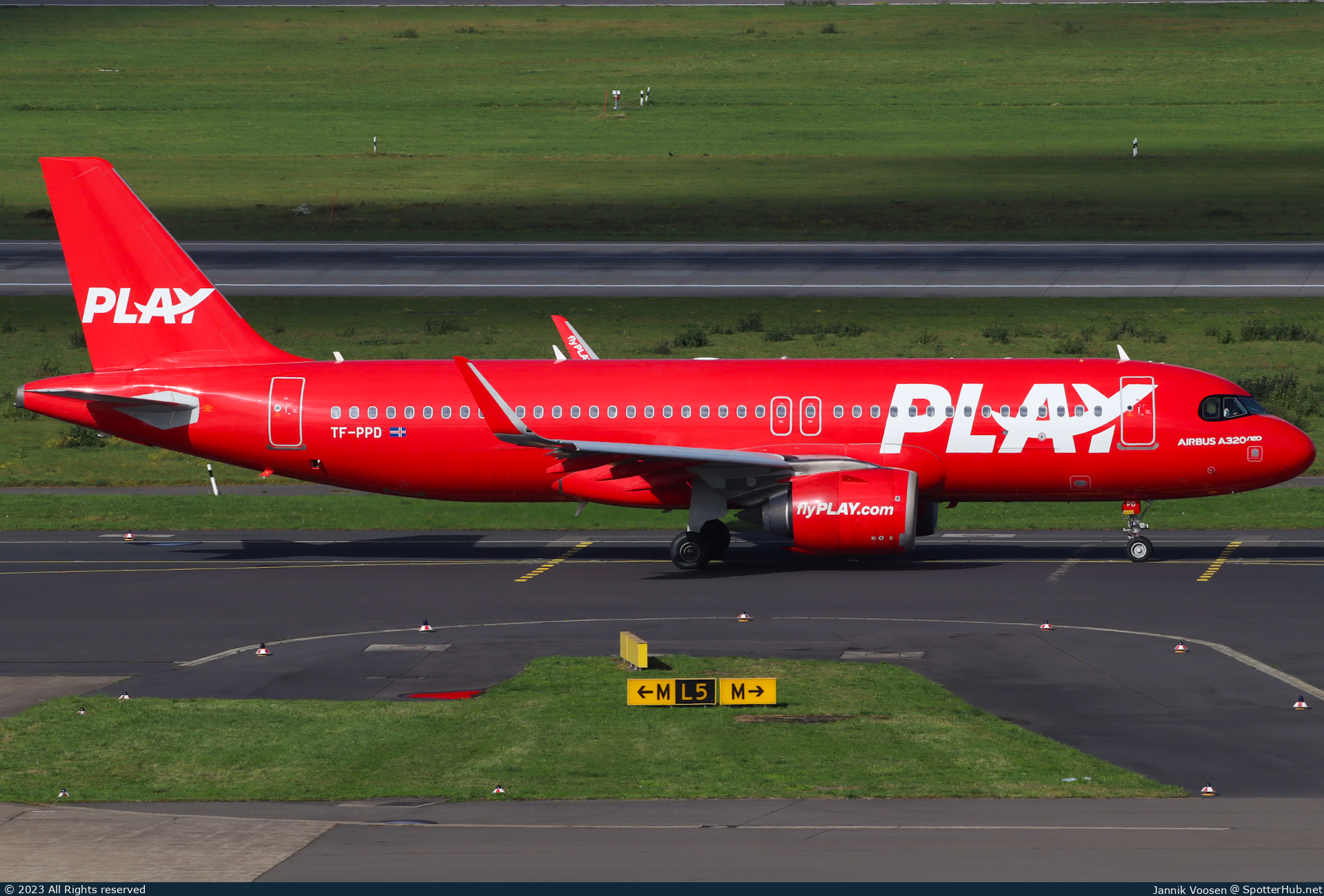 Photo of TF-PPD - Airbus A320-251N operated by PLAY