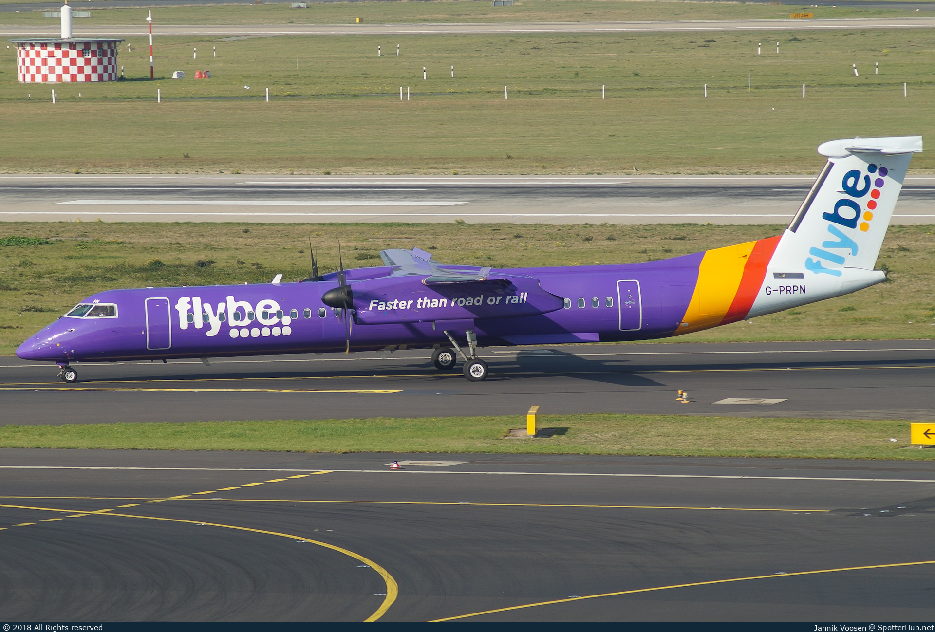 Photo of G-PRPN - Bombardier DHC-8-402 Dash 8 Q400 operated by flybe