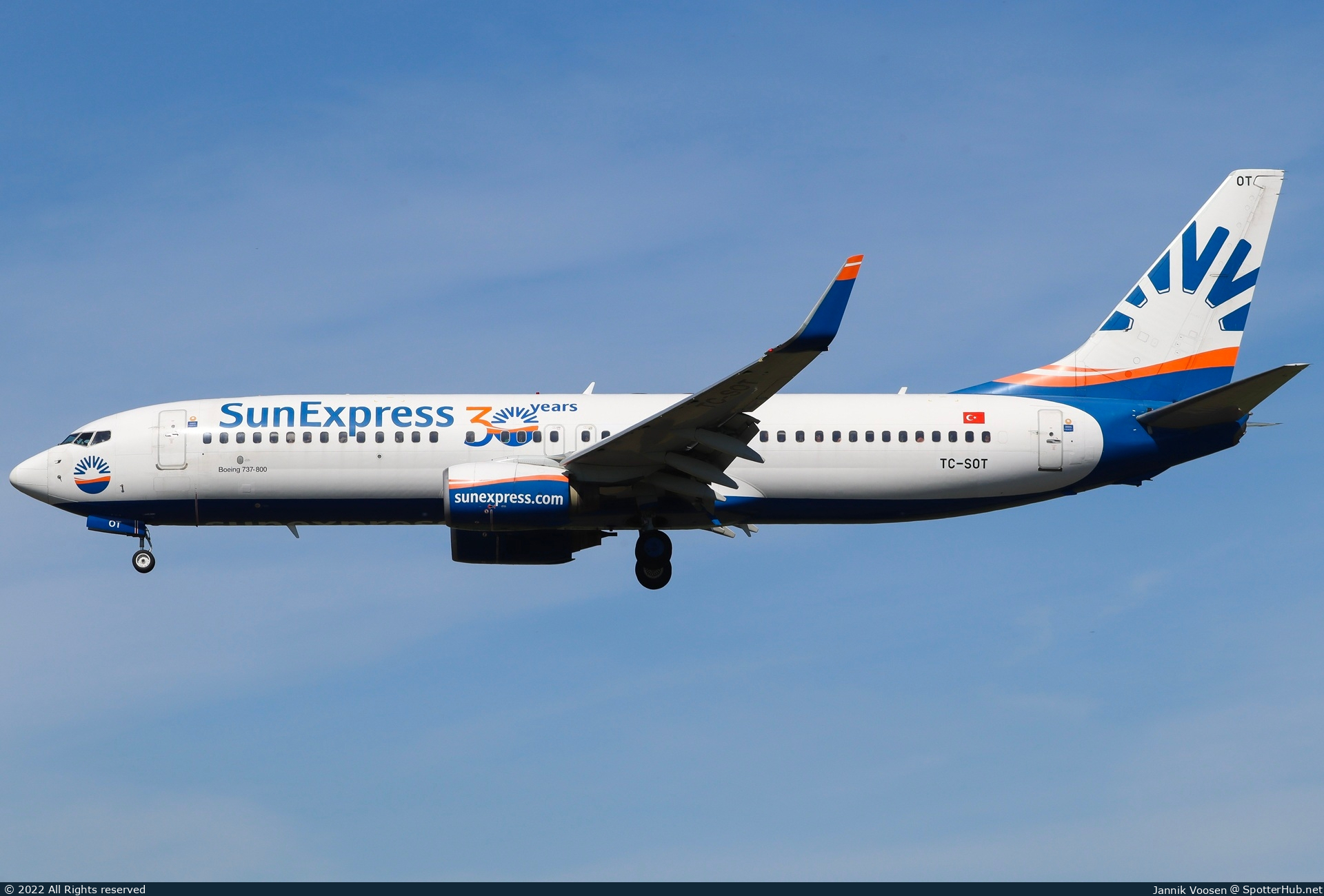 Photo of TC-SOT - Boeing 737-8Z9 operated by SunExpress