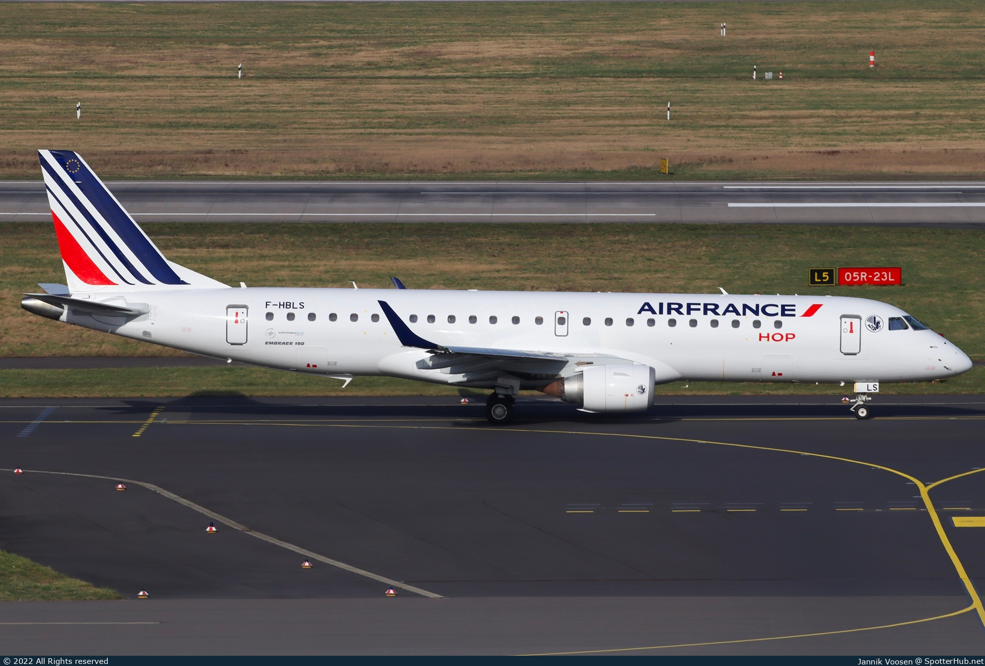 Photo of F-HBLS - Embraer ERJ-190STD operated by Air France HOP