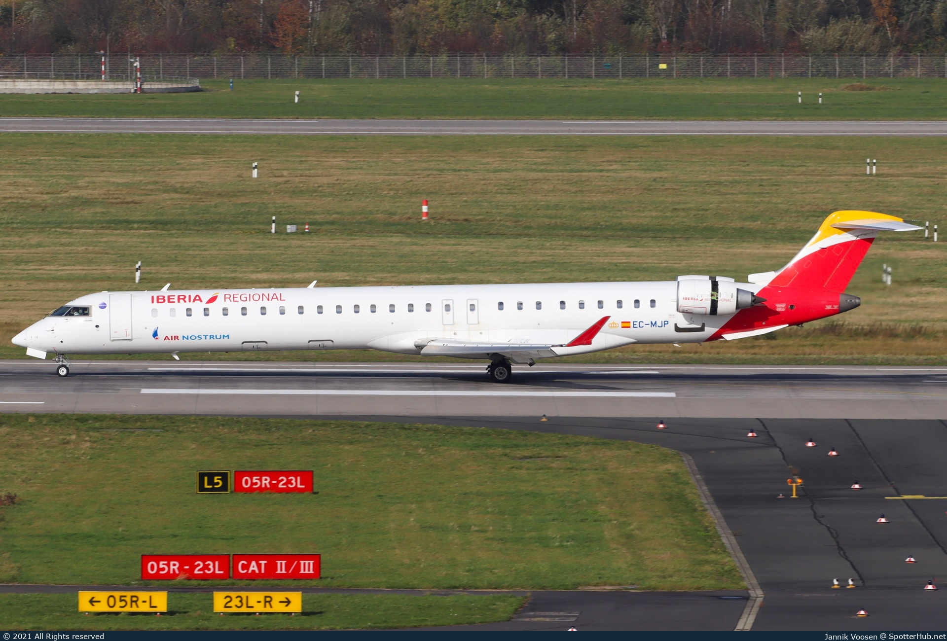 Photo of EC-MJP - Bombardier CRJ-1000 operated by Iberia Regional (opb Air Nostrum)