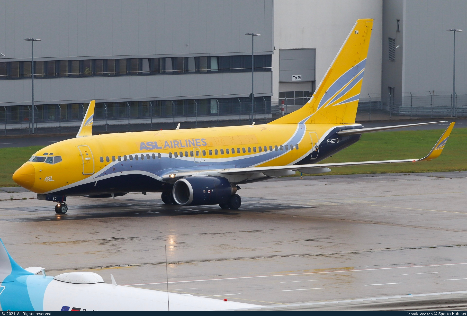 Photo of F-GZTQ - Boeing 737-73S operated by ASL Airlines France