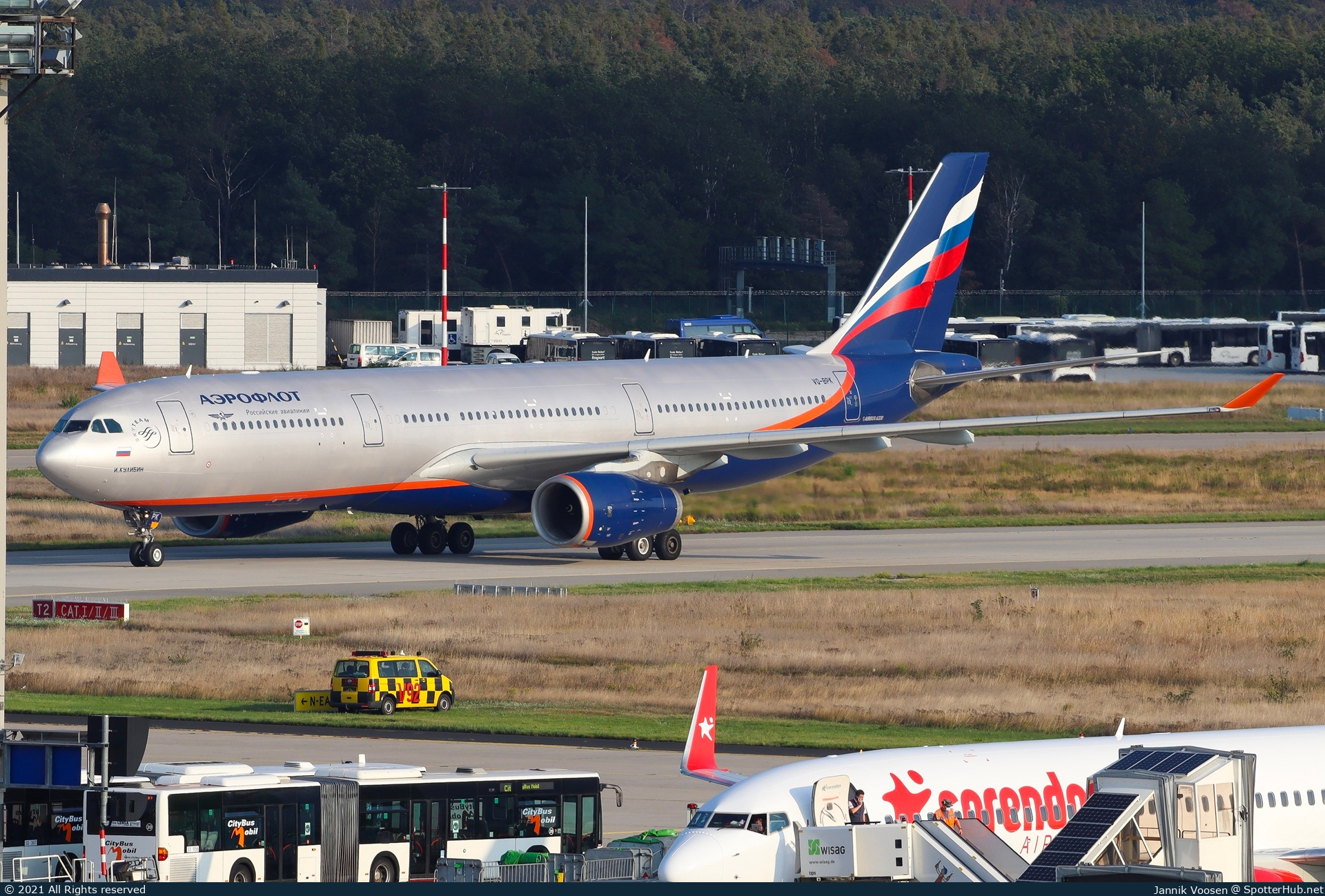 Photo of VQ-BPK - Airbus A330-343 operated by Aeroflot