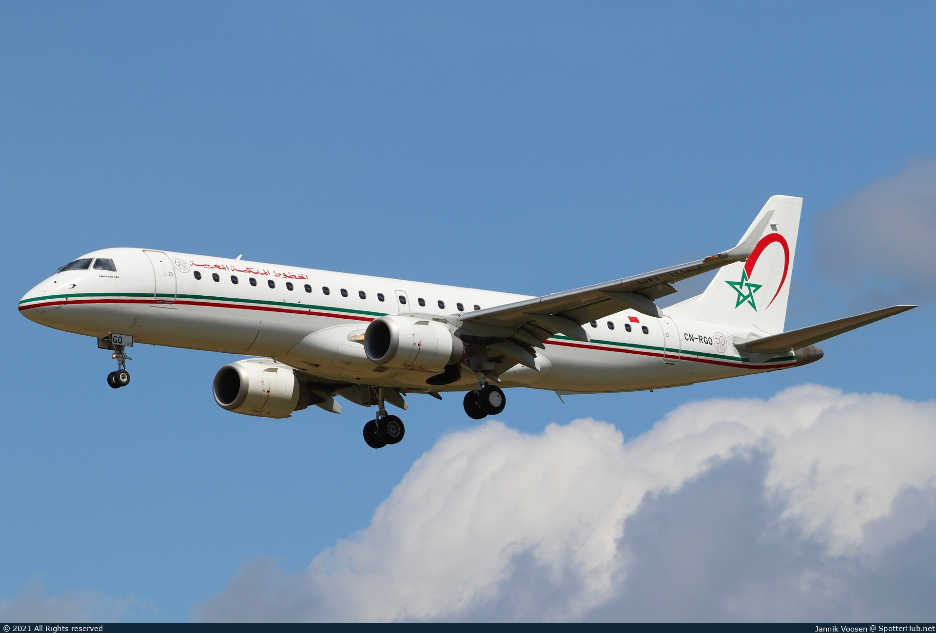 Photo of CN-RGQ - Embraer ERJ-190AR operated by Royal Air Maroc