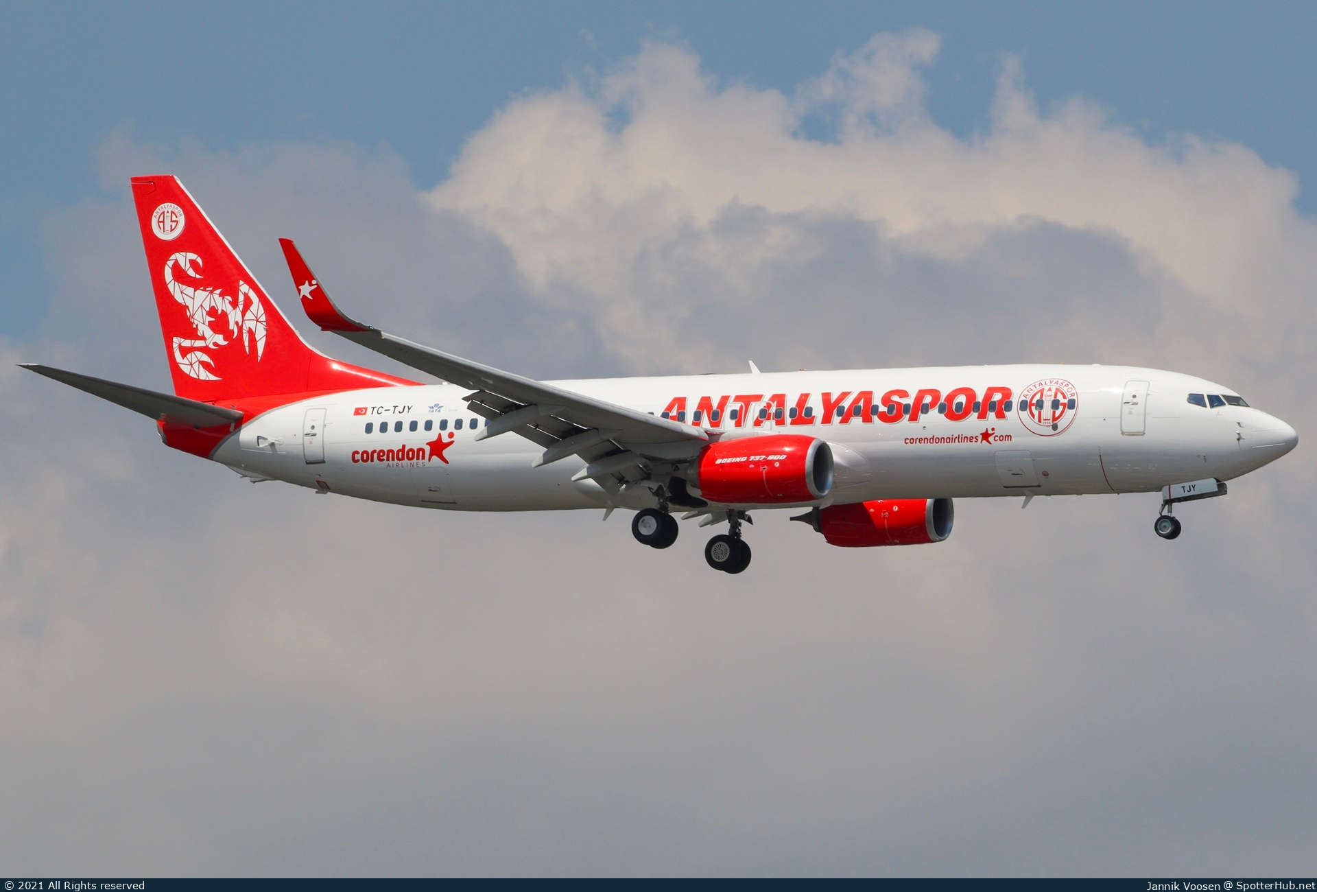 Photo of TC-TJY - Boeing 737-8AS operated by Corendon Airlines