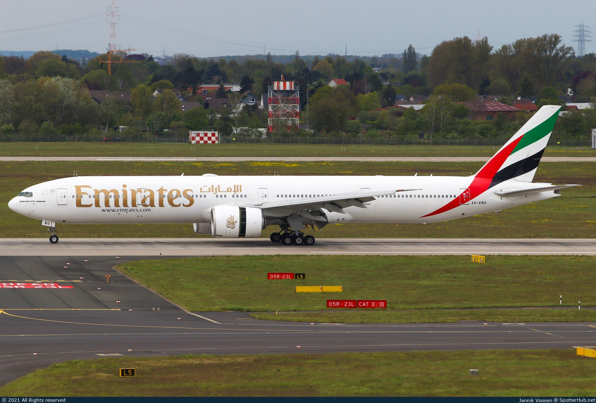Photo of A6-EBO - Boeing 777-36N(ER) operated by Emirates