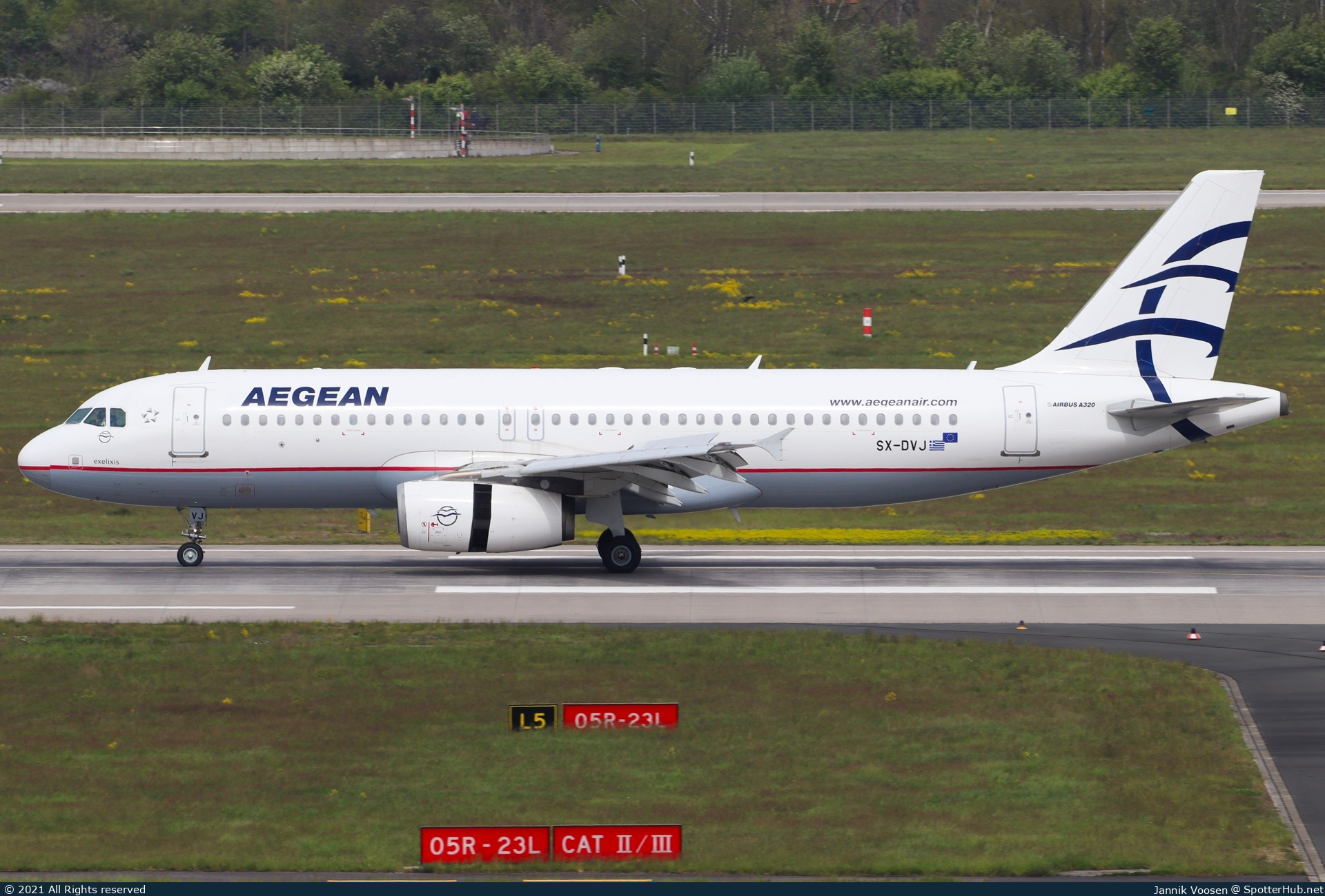 Photo of SX-DVJ - Airbus A320-232 operated by Aegean Airlines