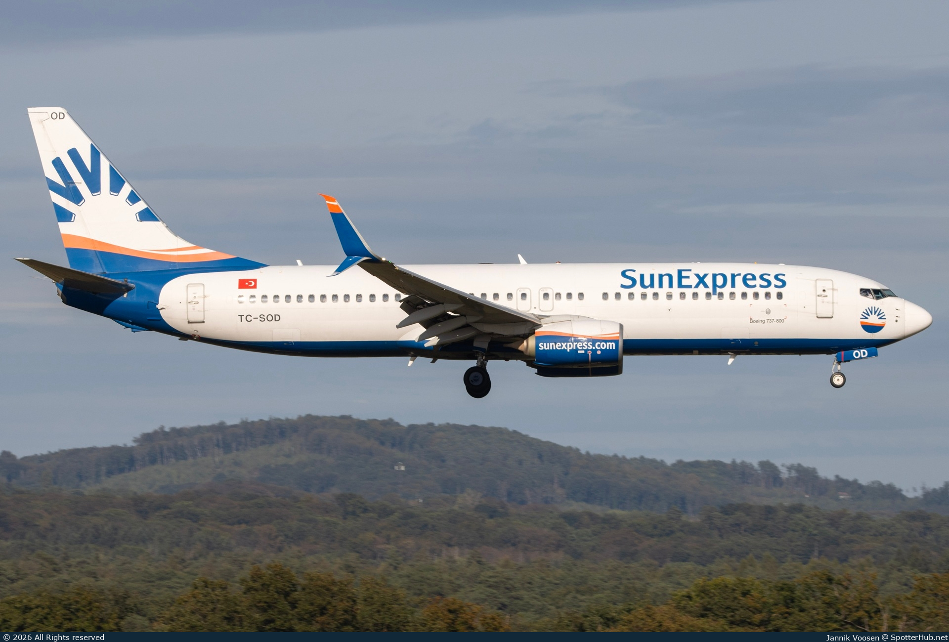 Photo of TC-SOD - Boeing 737-8HC operated by SunExpress