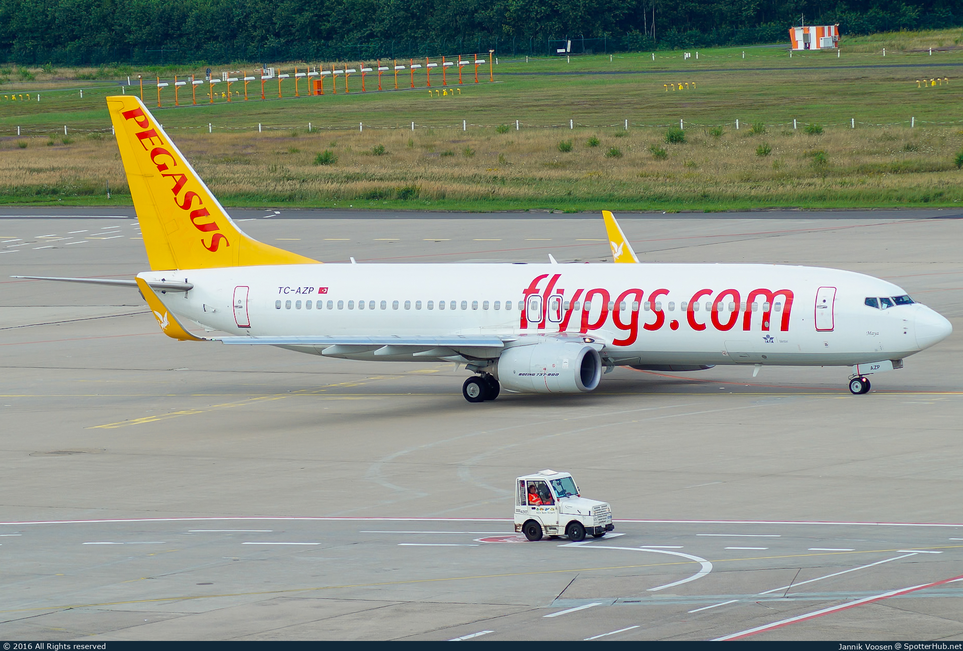 Photo of TC-AZP - Boeing 737-82R operated by Pegasus Airlines