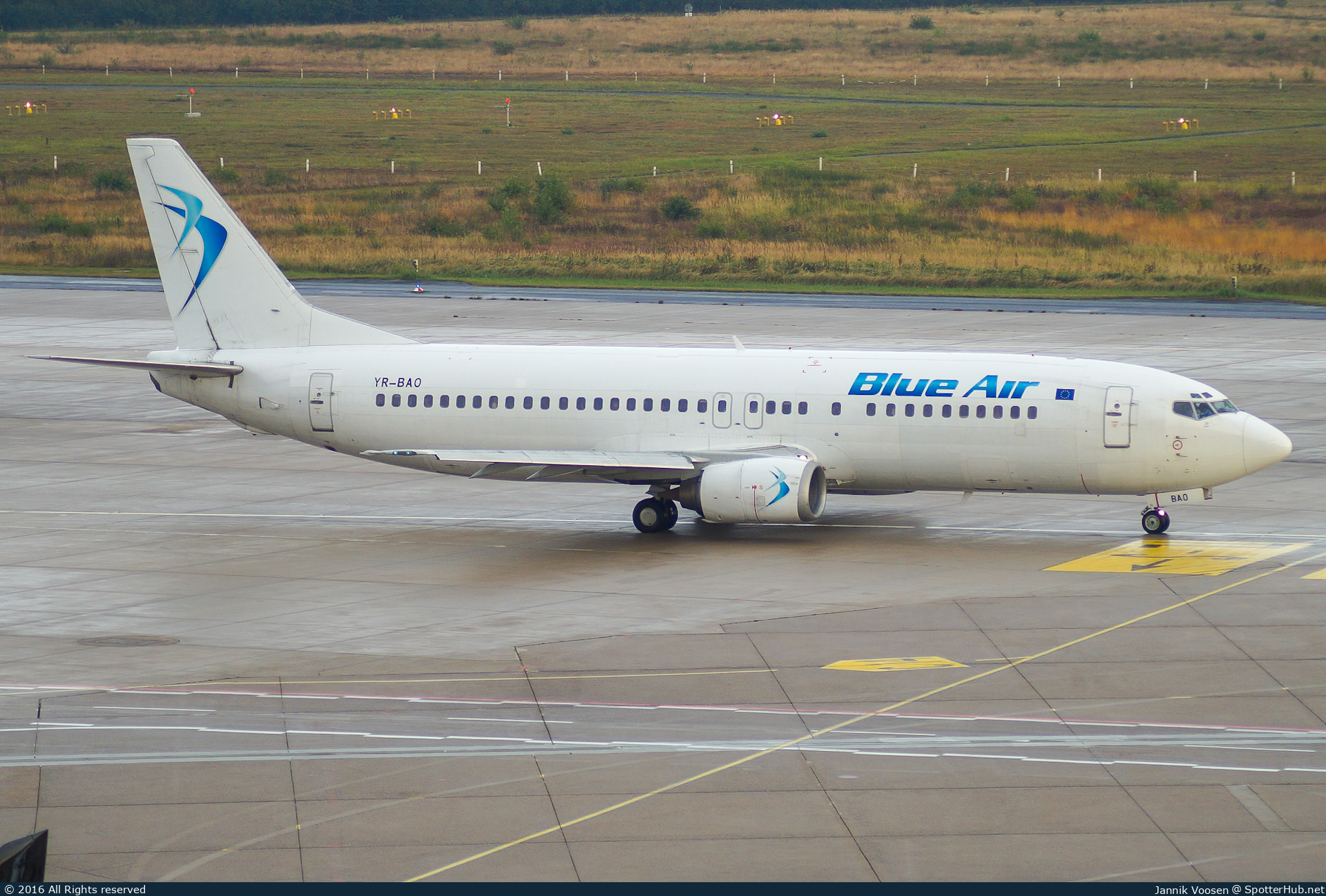 Photo of YR-BAO - Boeing 737-42C operated by Blue Air
