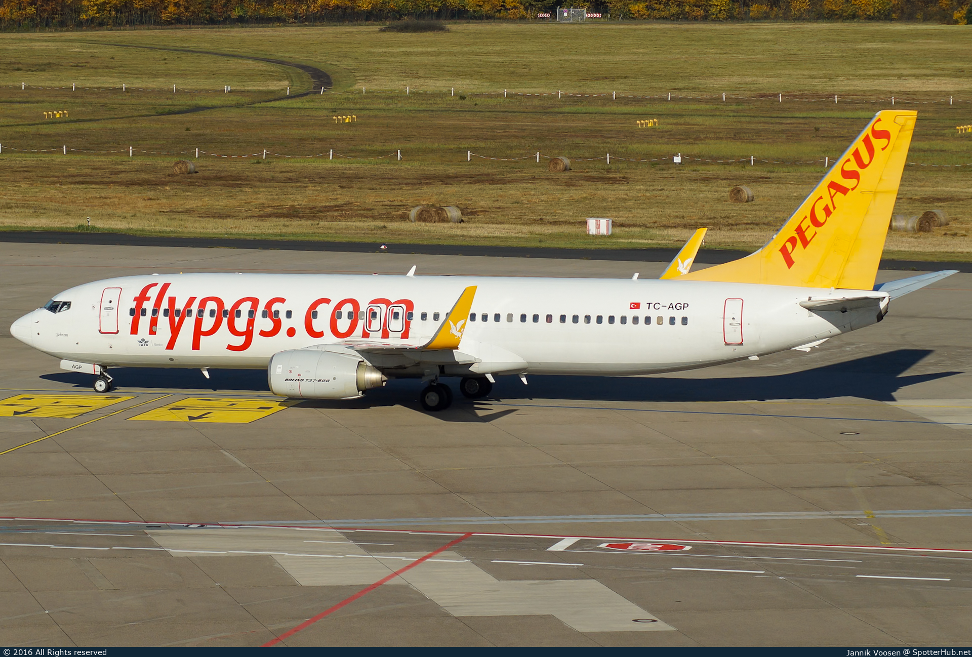 Photo of TC-AGP - Boeing 737-82R operated by Pegasus Airlines