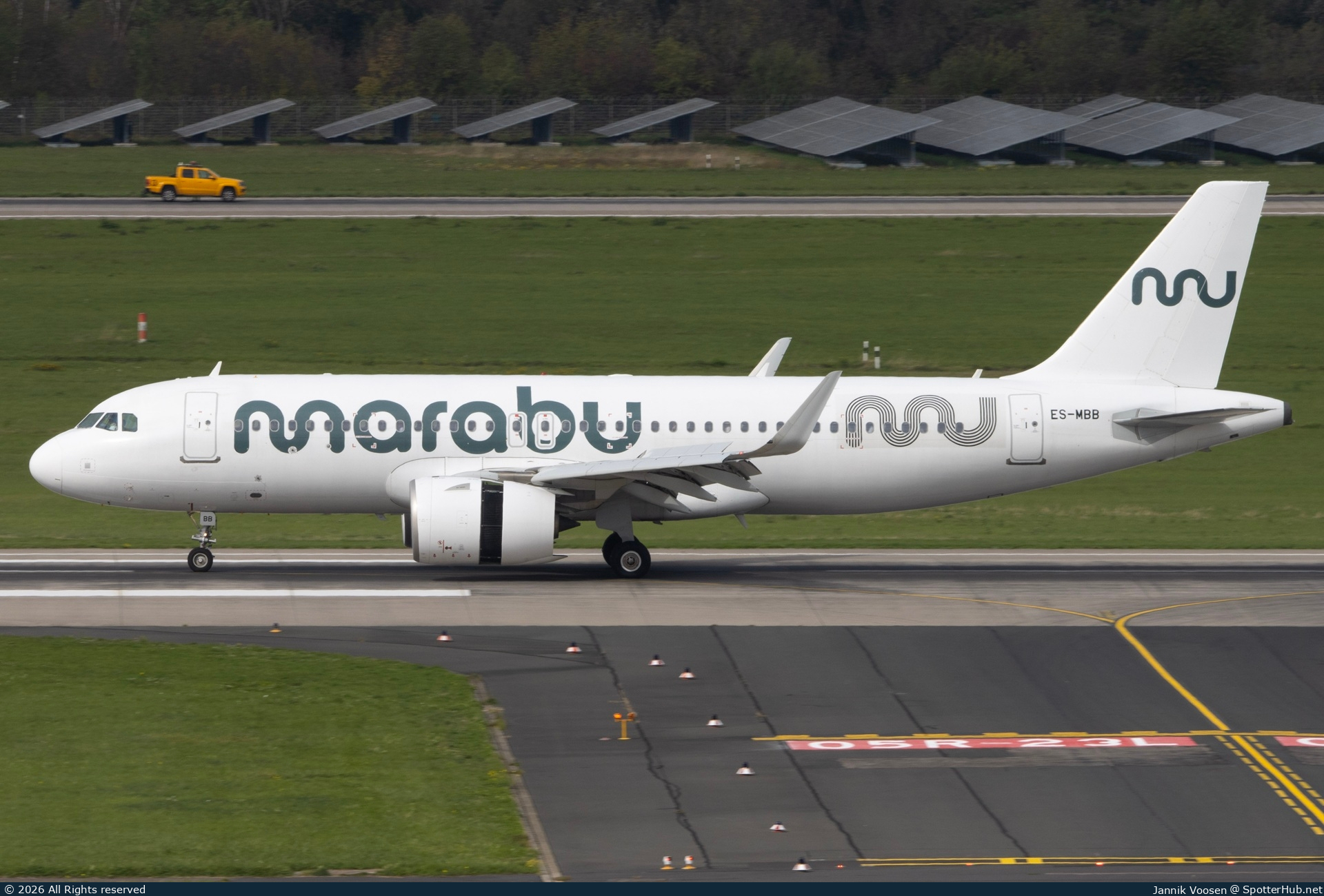Photo of ES-MBB - Airbus A320-271N operated by Marabu Airlines