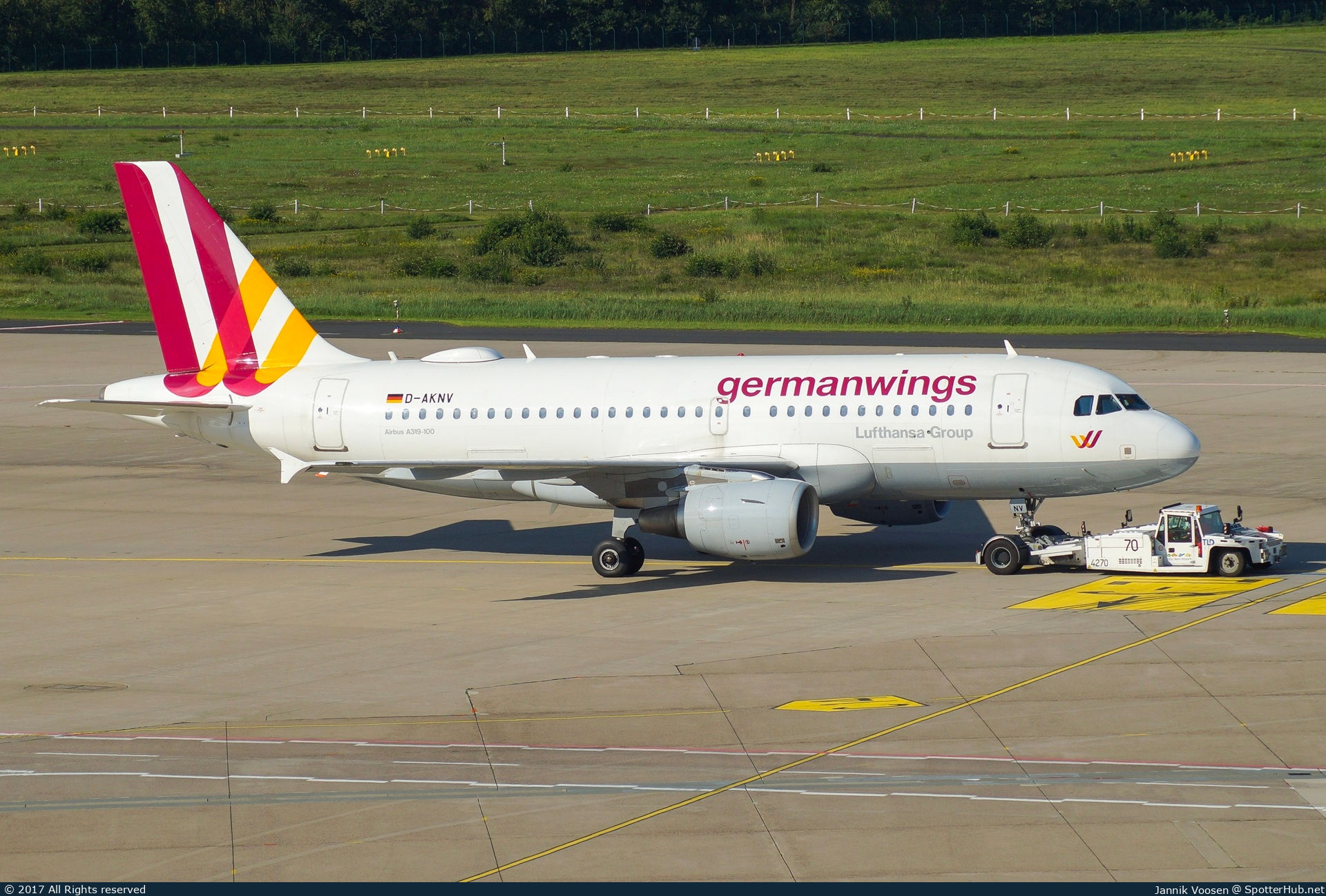Photo of D-AKNV - Airbus A319-112 operated by Germanwings