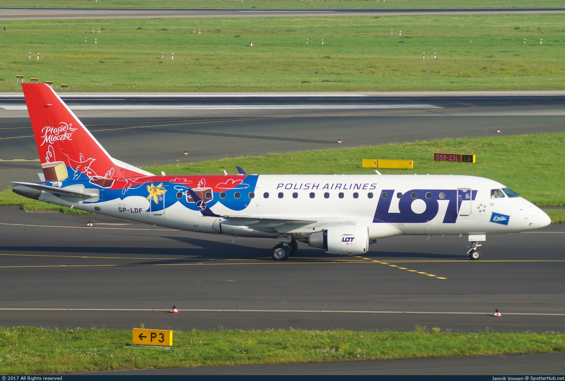 Photo of SP-LDF - Embraer ERJ-170LR operated by LOT Polish Airlines