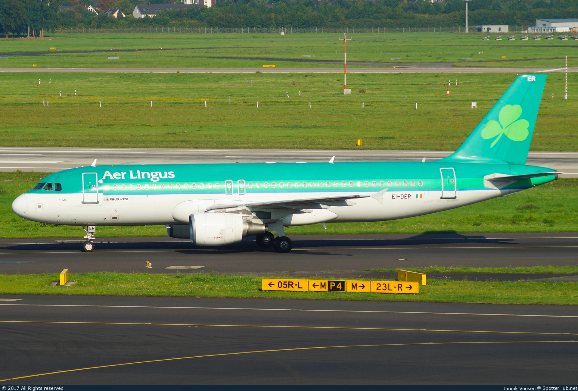 Photo of EI-DER - Airbus A320-214 operated by Aer Lingus