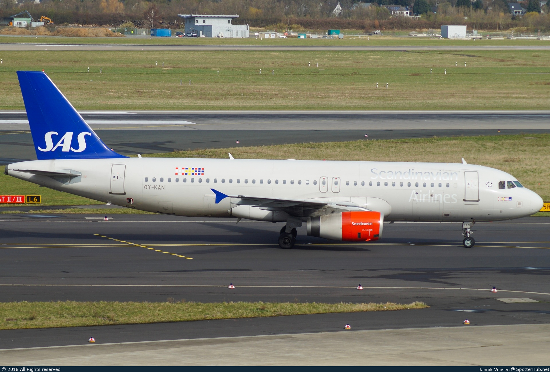 Photo of OY-KAN - Airbus A320-232 operated by SAS Scandinavian Airlines