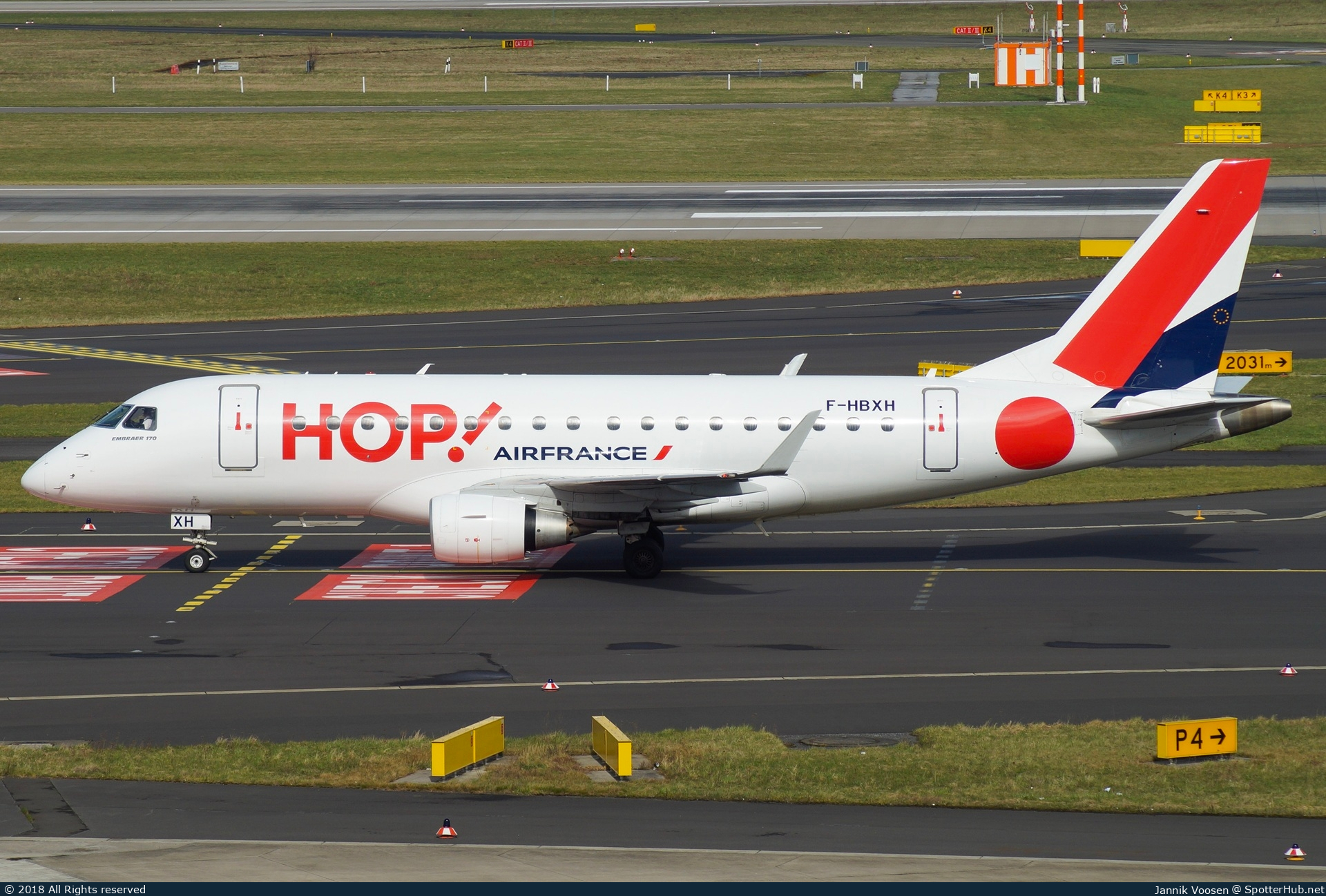 Photo of F-HBXH - Embraer ERJ-170STD operated by Air France HOP