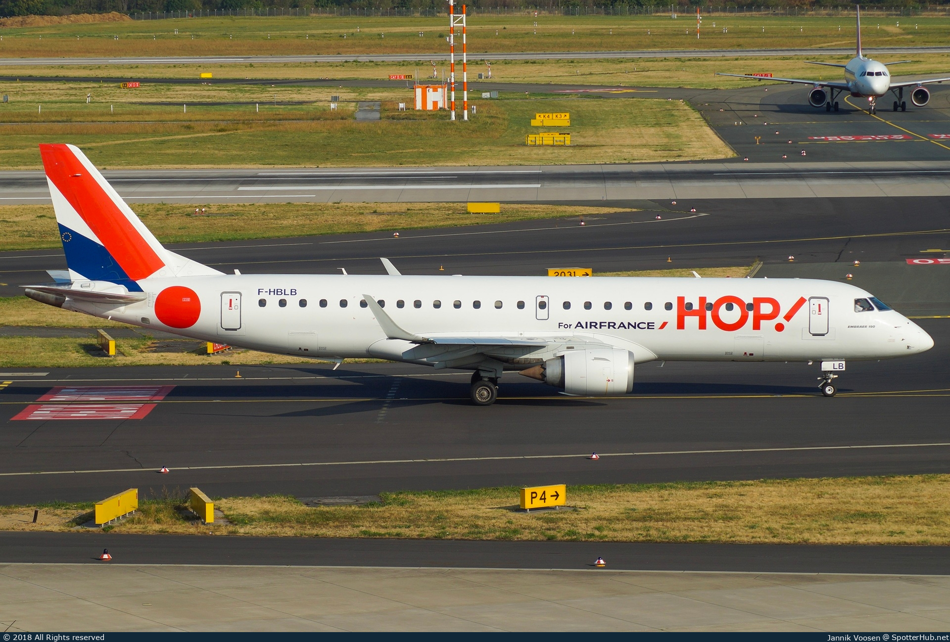 Photo of F-HBLB - Embraer ERJ-190LR operated by Air France HOP