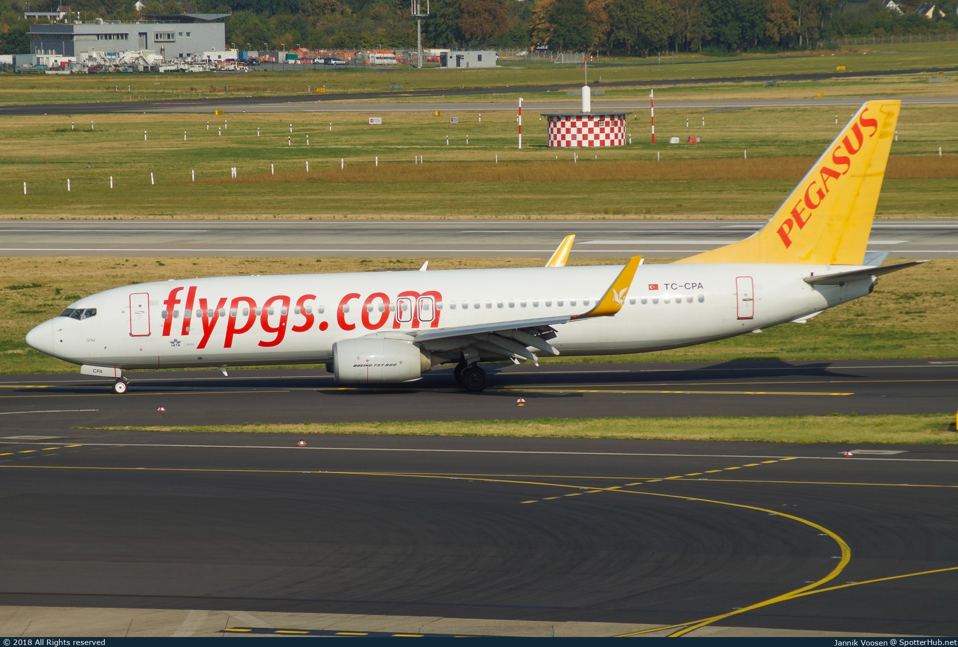 Photo of TC-CPA - Boeing 737-82R operated by Pegasus Airlines