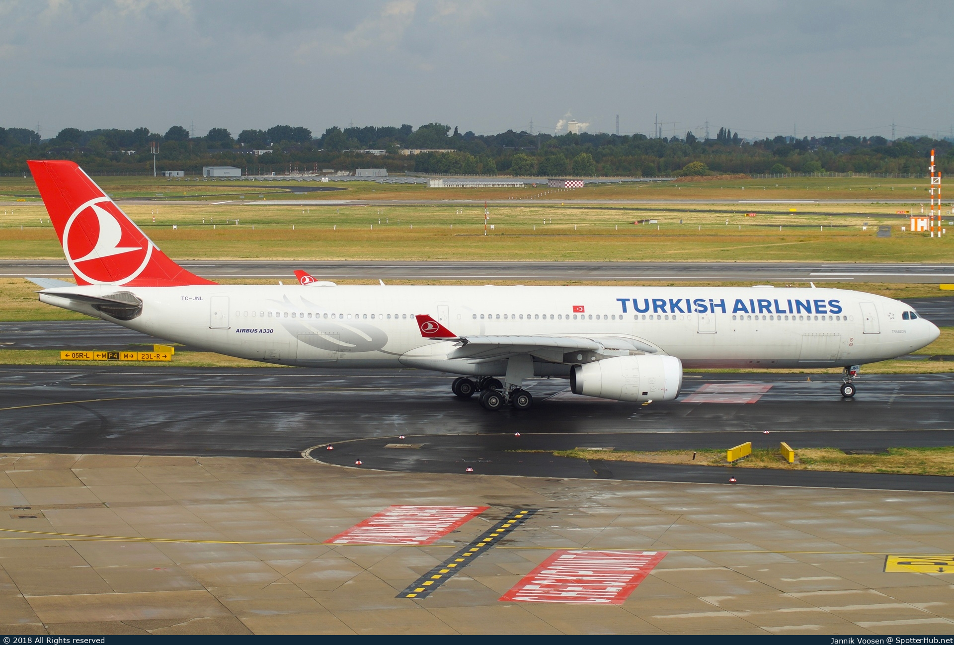 Photo of TC-JNL - Airbus A330-343 operated by Turkish Airlines