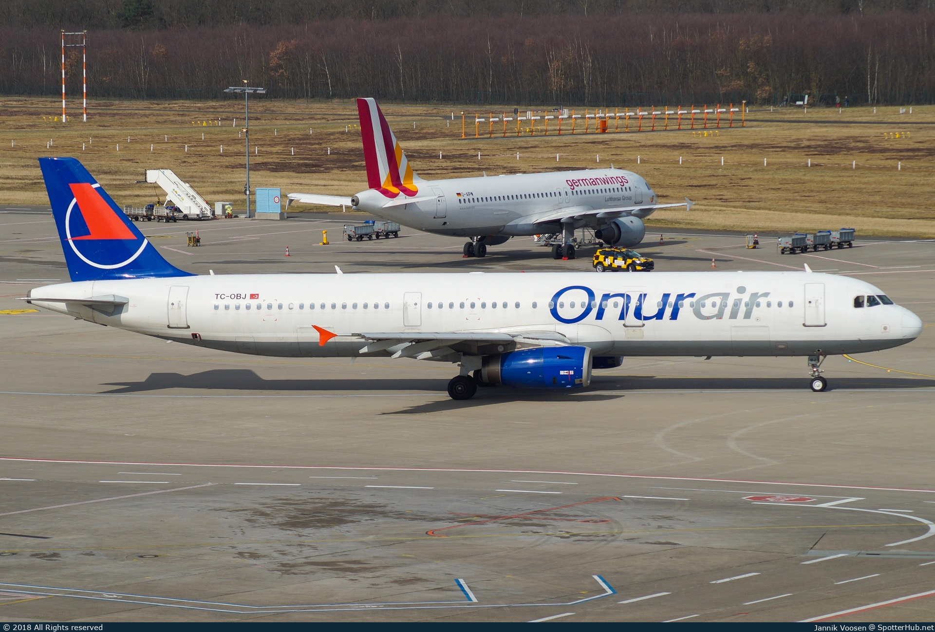 Photo of TC-OBJ - Airbus A321-231 operated by Onur Air