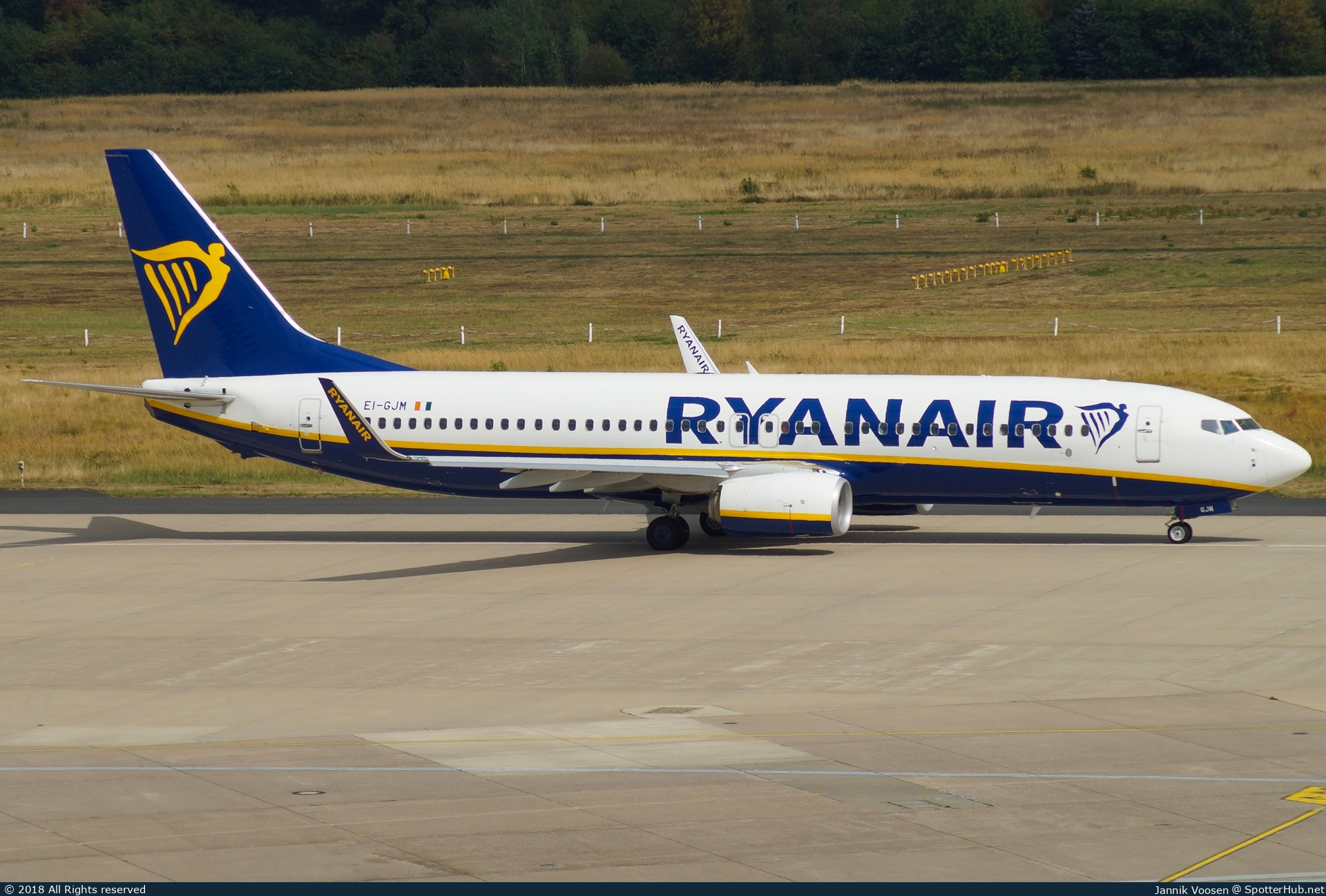 Photo of EI-GJM - Boeing 737-8AS operated by Ryanair
