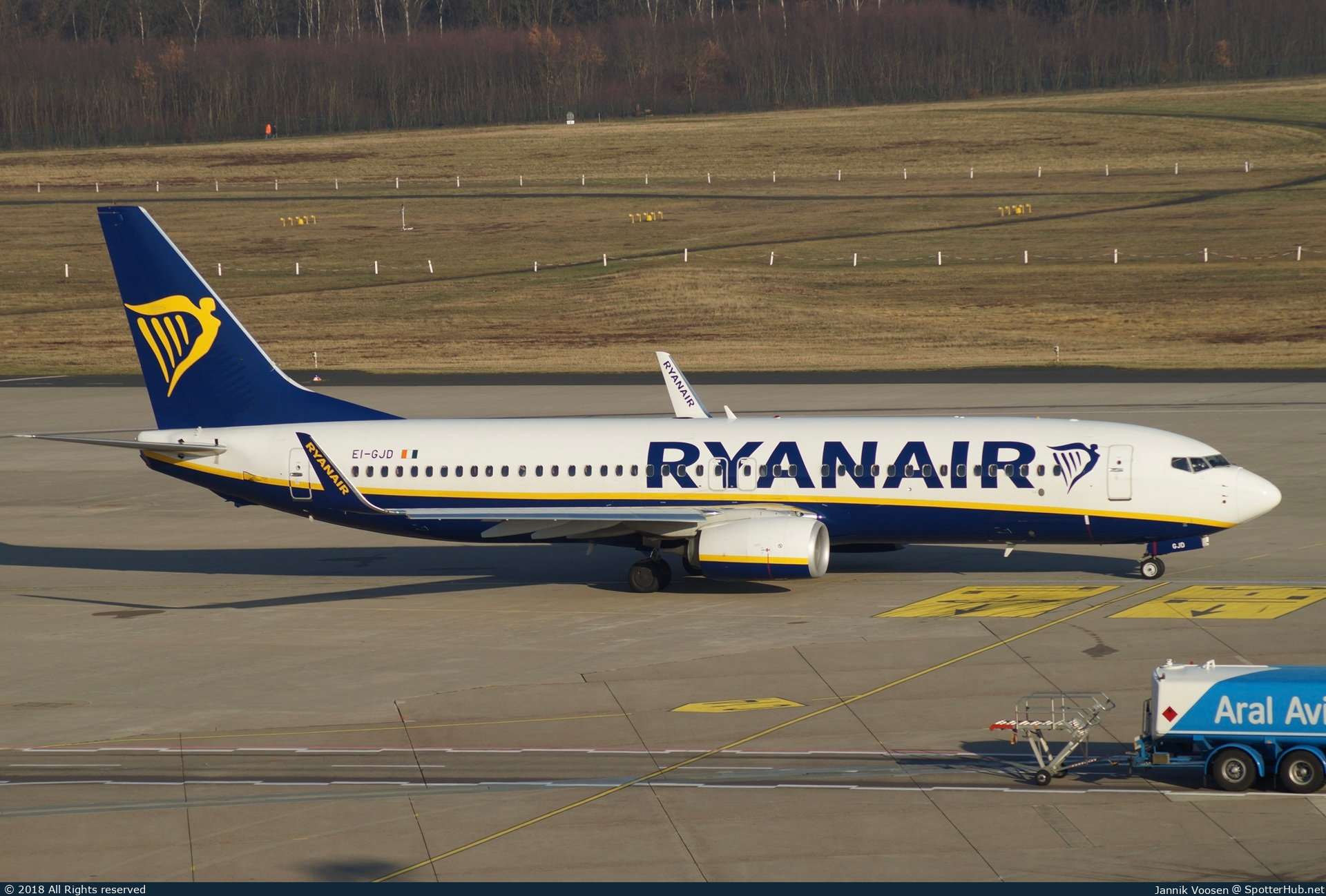 Photo of EI-GJD - Boeing 737-8AS operated by Ryanair