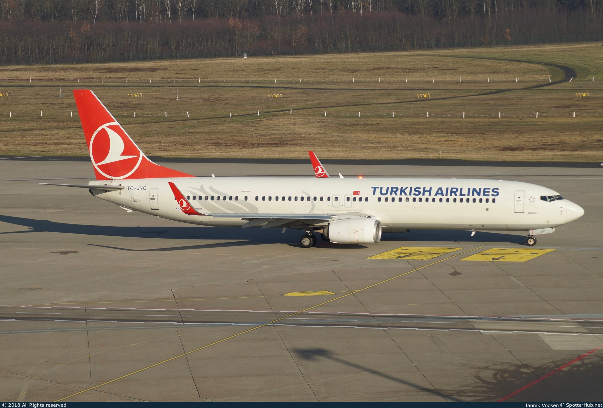 Photo of TC-JYC - Boeing 737-9F2(ER) operated by Turkish Airlines