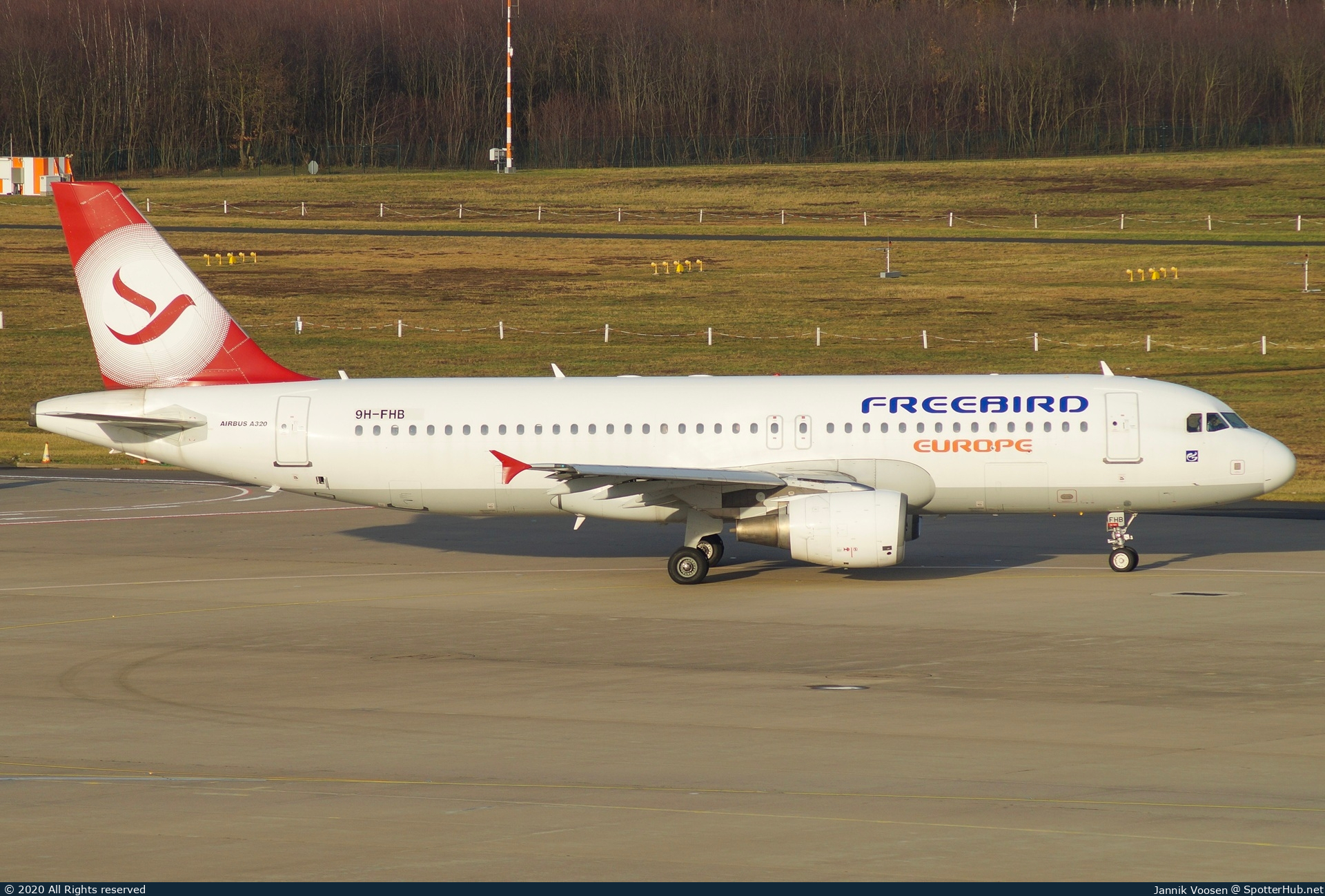 Photo of 9H-FHB - Airbus A320-214 operated by Freebird Airlines Europe