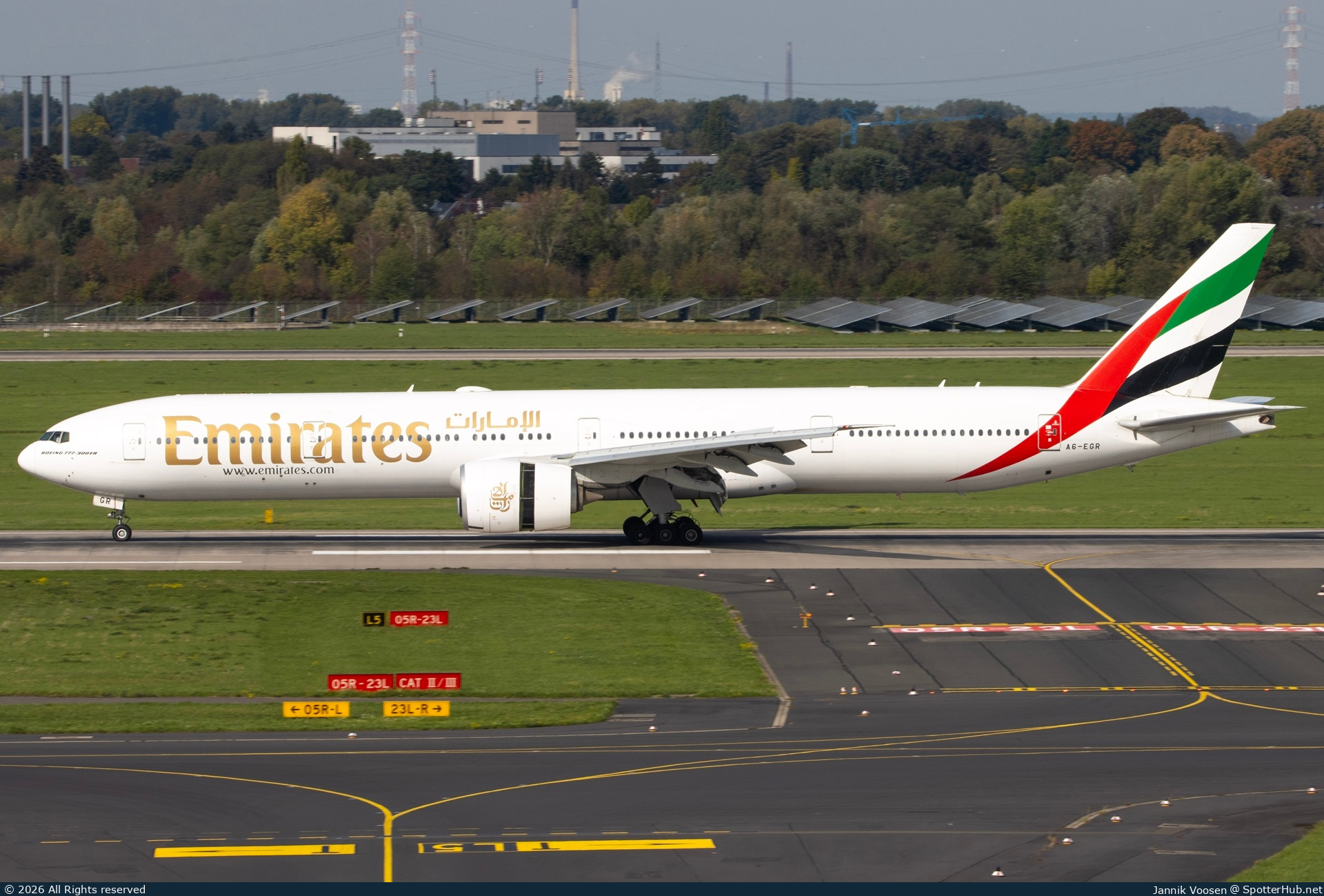 Photo of A6-EGR - Boeing 777-31H(ER) operated by Emirates