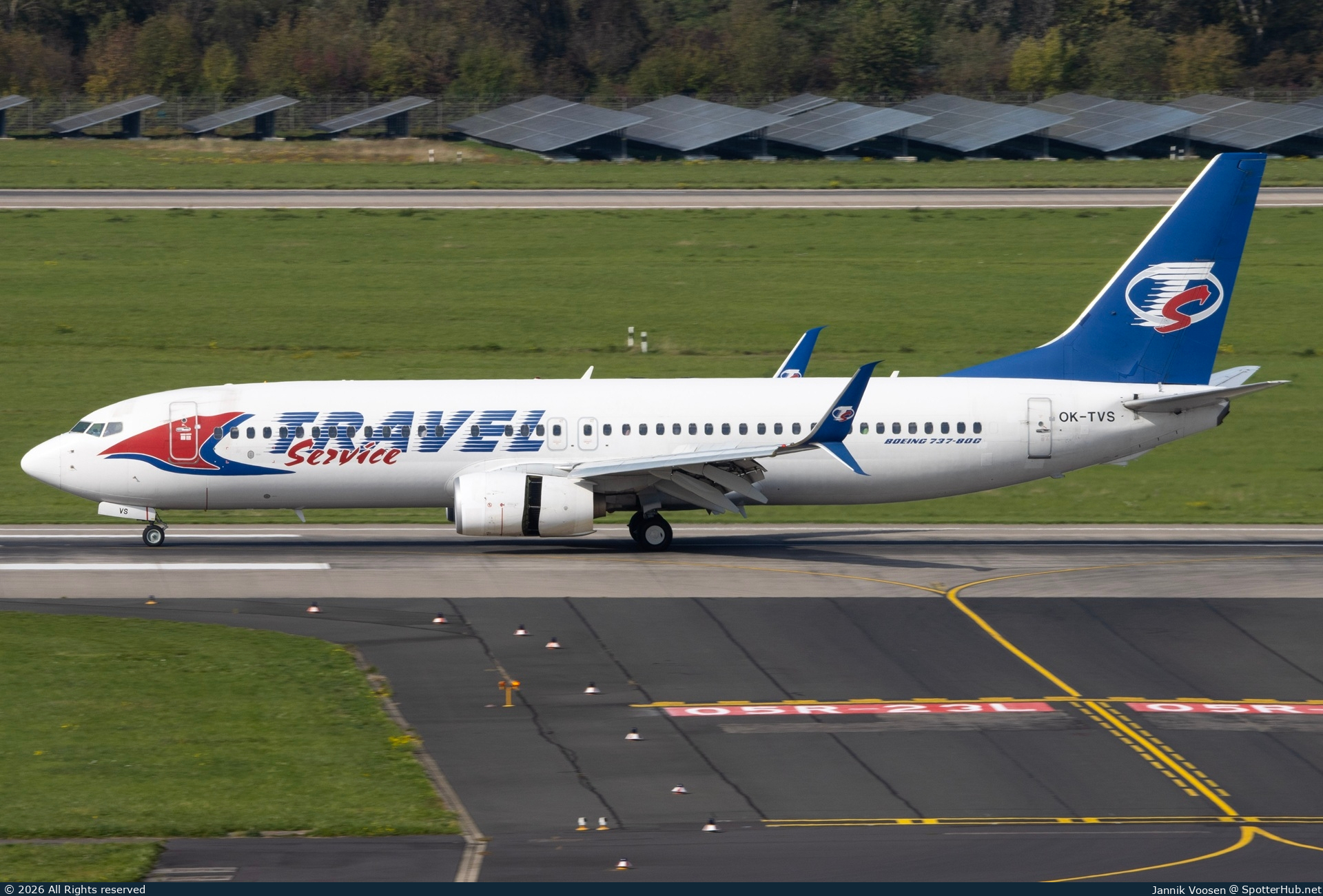 Photo of OK-TVS - Boeing 737-86N operated by SmartWings