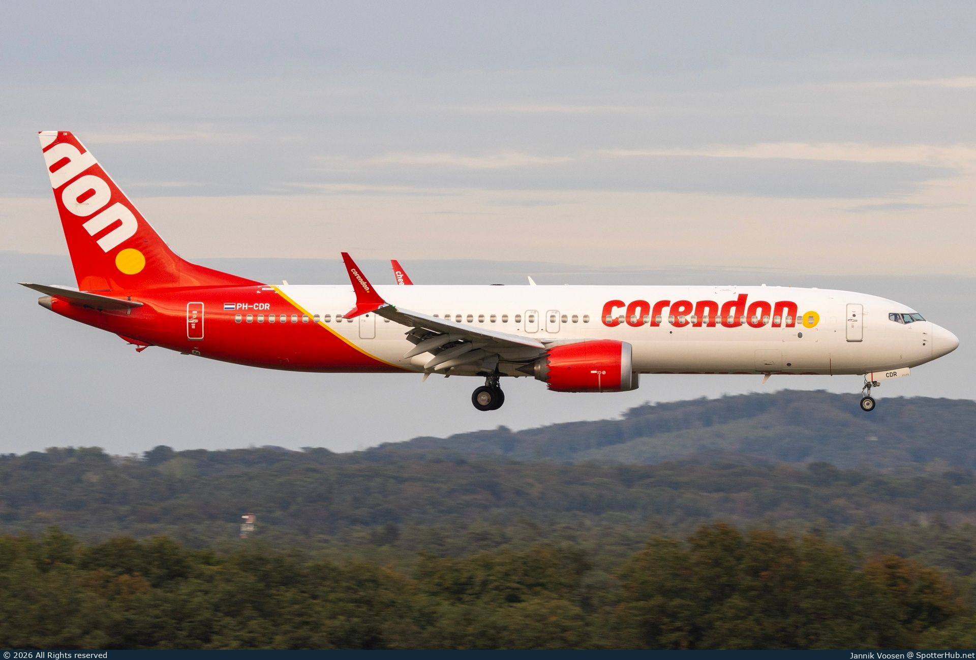 Photo of PH-CDR - Boeing 737 MAX 9 operated by Corendon Dutch Airlines