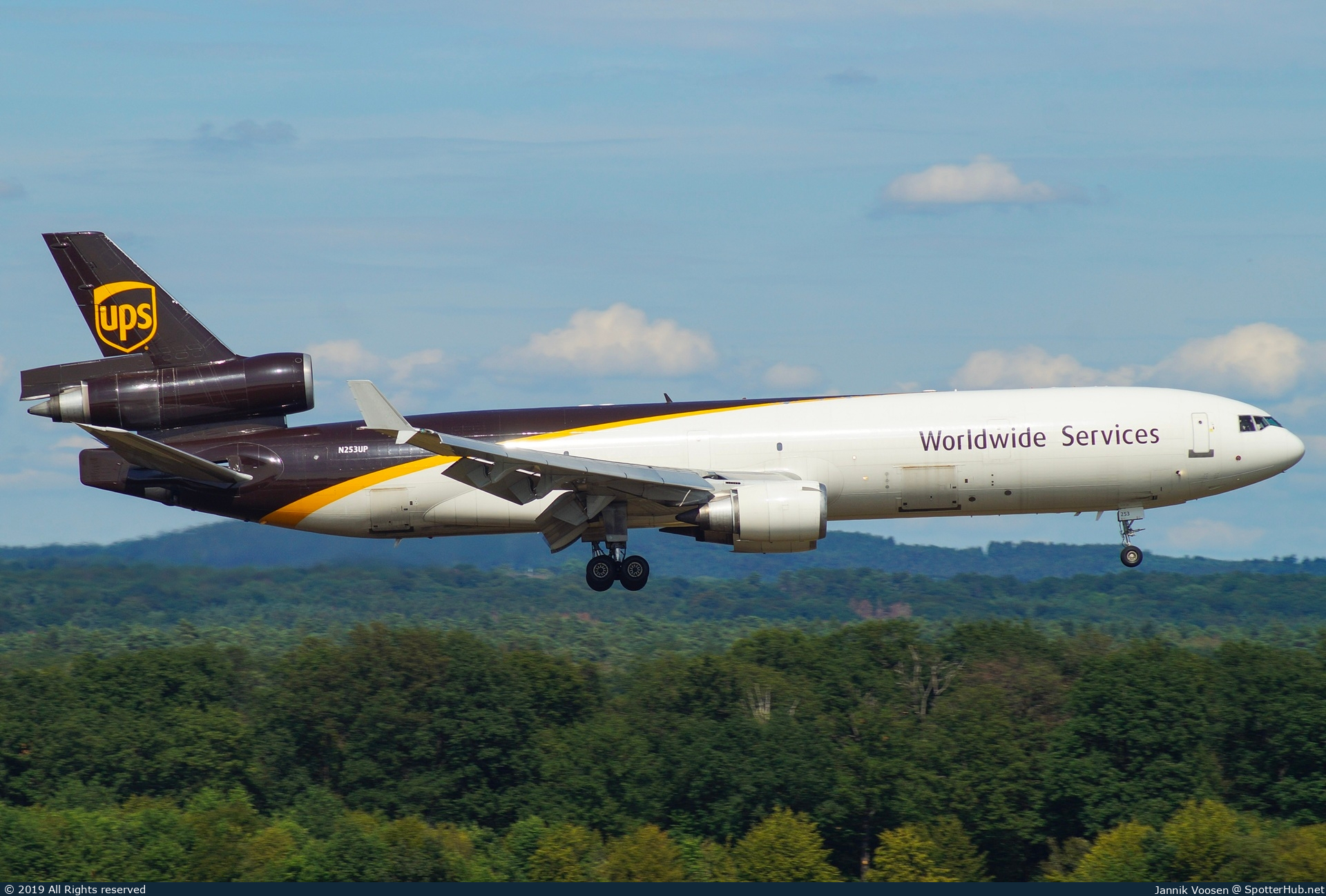 Photo of N253UP - McDonnell Douglas MD-11(F) operated by UPS United Parcel Service