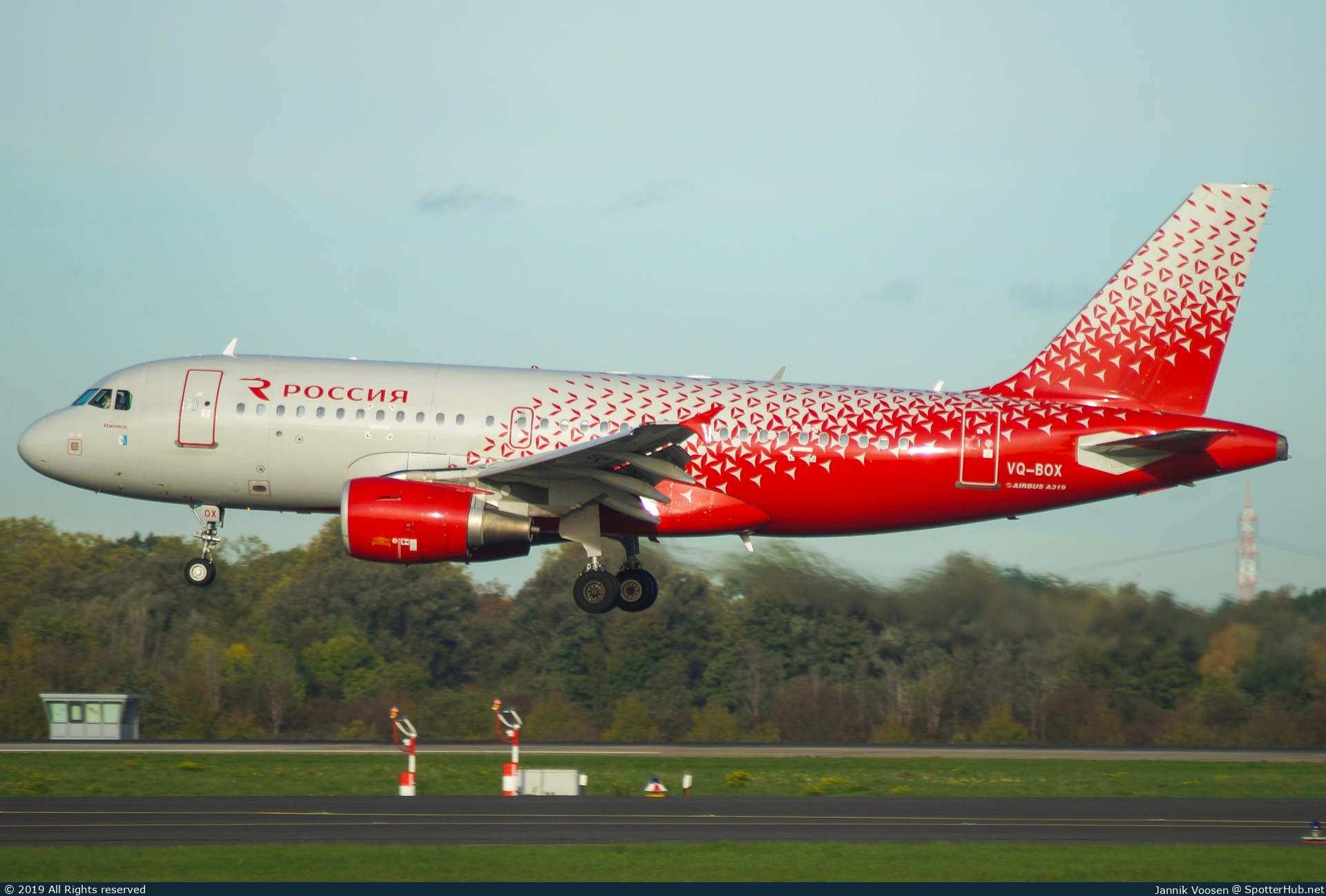 Photo of VQ-BOX - Airbus A319-111 operated by Rossiya Airlines