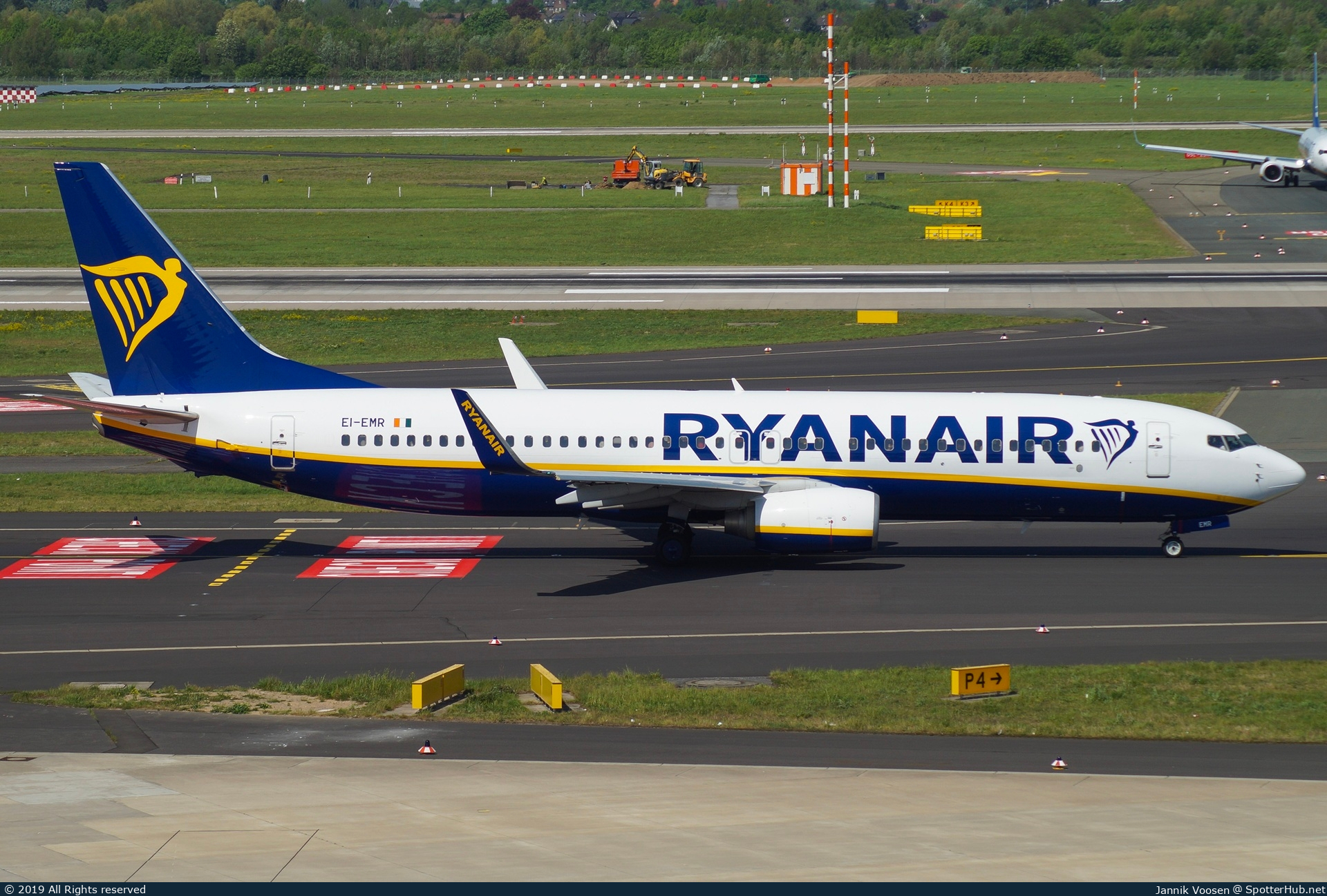 Photo of EI-EMR - Boeing 737-8AS operated by Ryanair