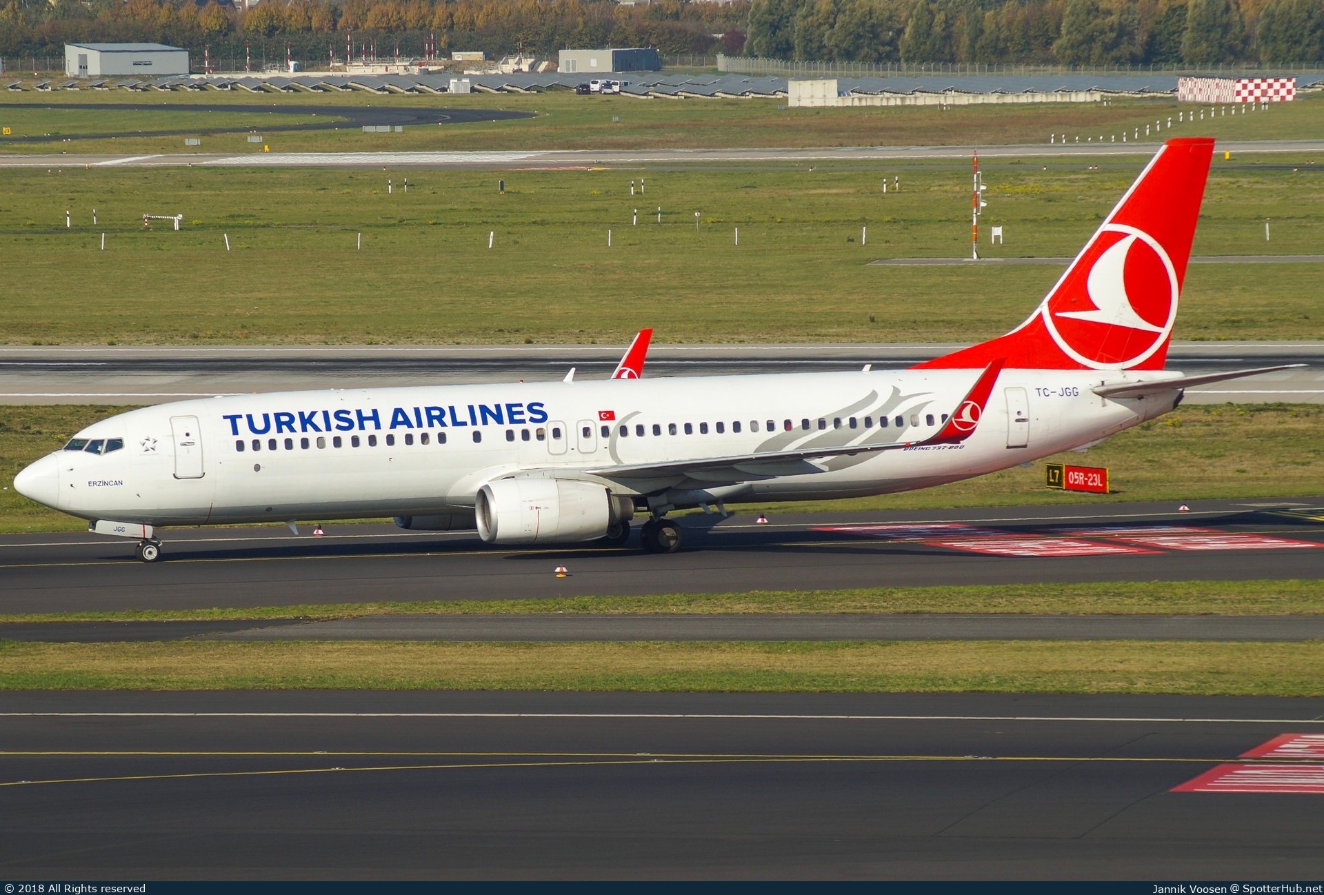 Photo of TC-JGG - Boeing 737-8F2 operated by Turkish Airlines