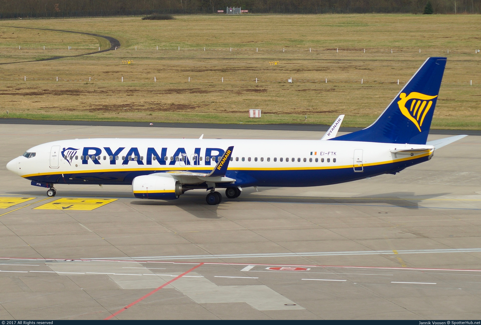 Photo of EI-FTK - Boeing 737-8AS operated by Ryanair